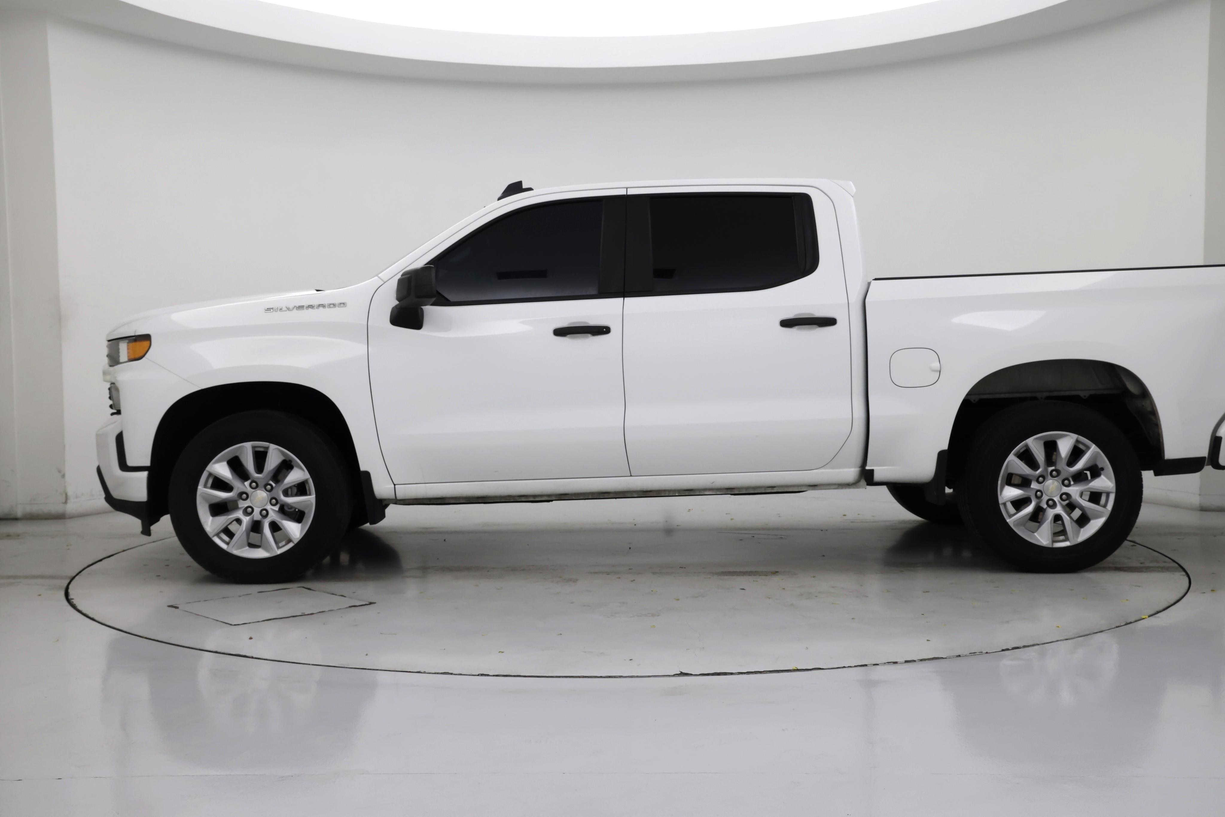 Thumbnail: 2021 Chevrolet Silverado 1500 - 3