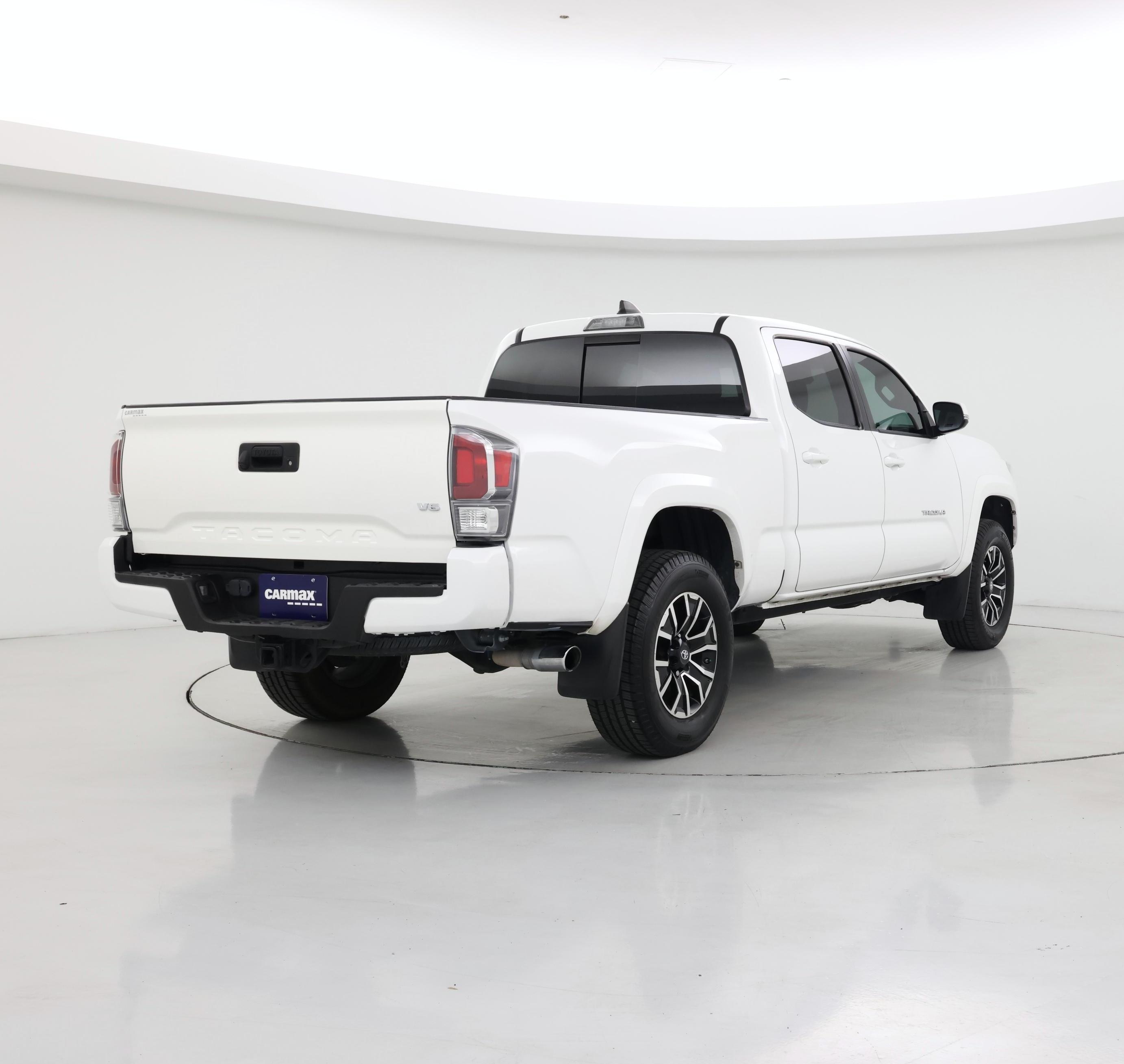Thumbnail: 2020 Toyota Tacoma - 8