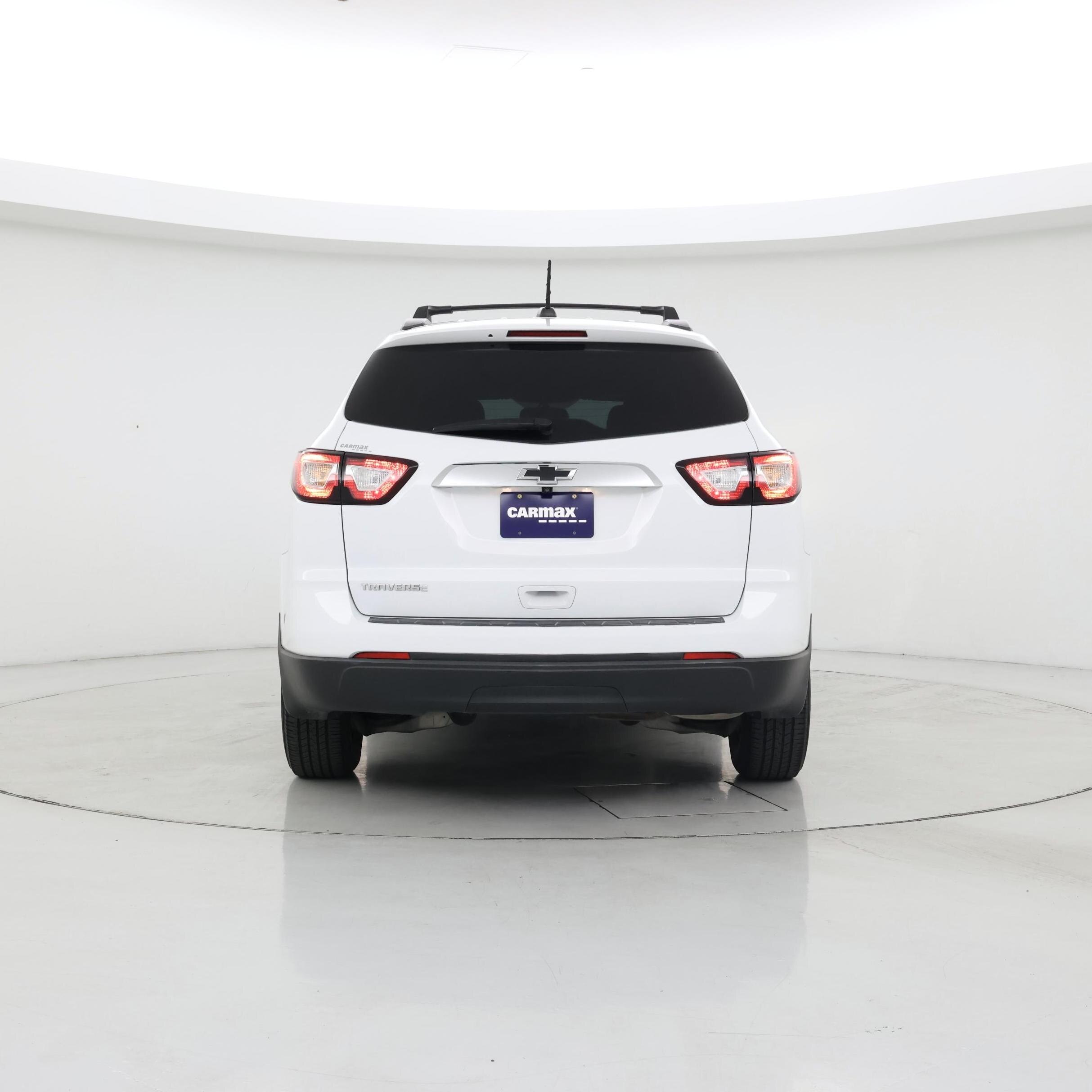 Thumbnail: 2017 Chevrolet Traverse - 6