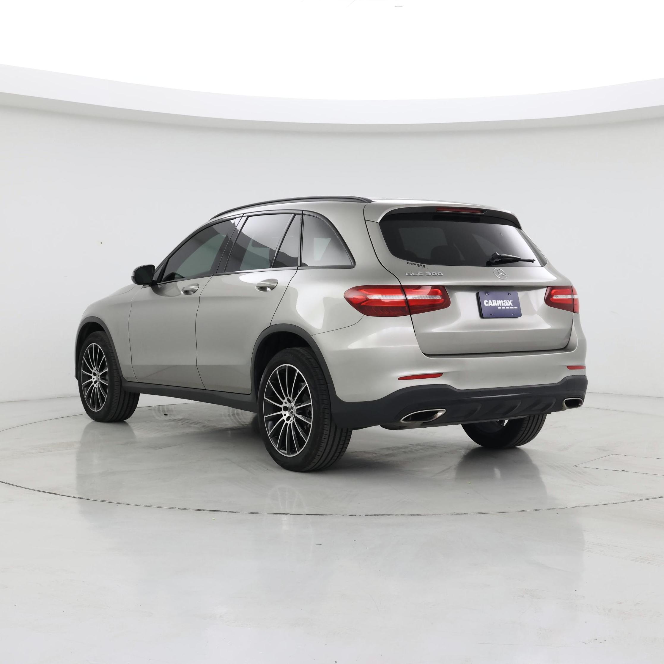 Thumbnail: 2019 Mercedes-Benz GLC - 2
