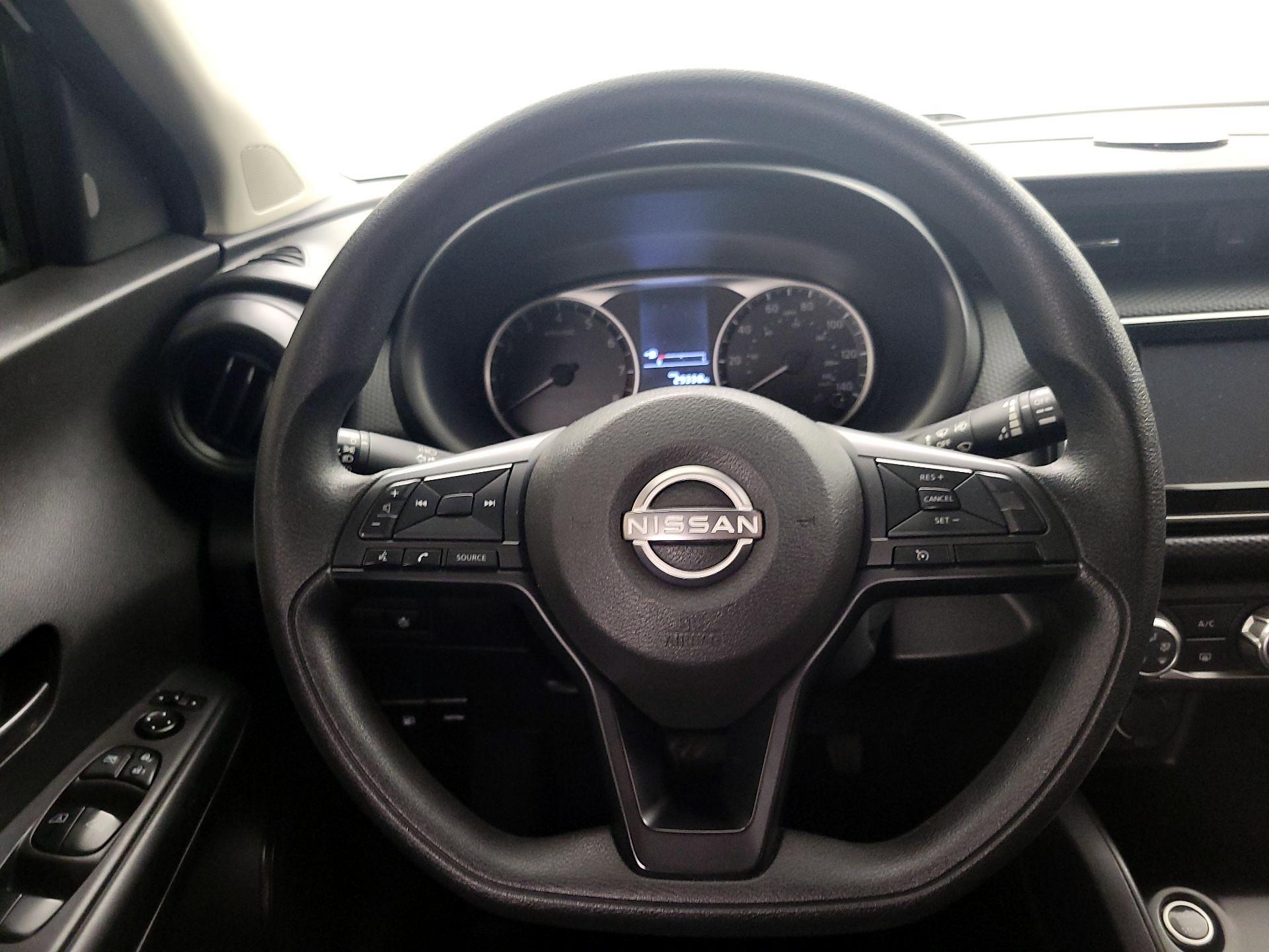 Thumbnail: 2023 Nissan Kicks - 10