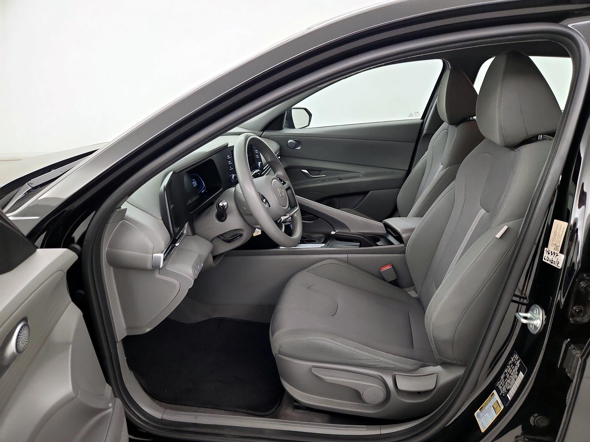 Thumbnail: 2024 Hyundai Elantra - 11
