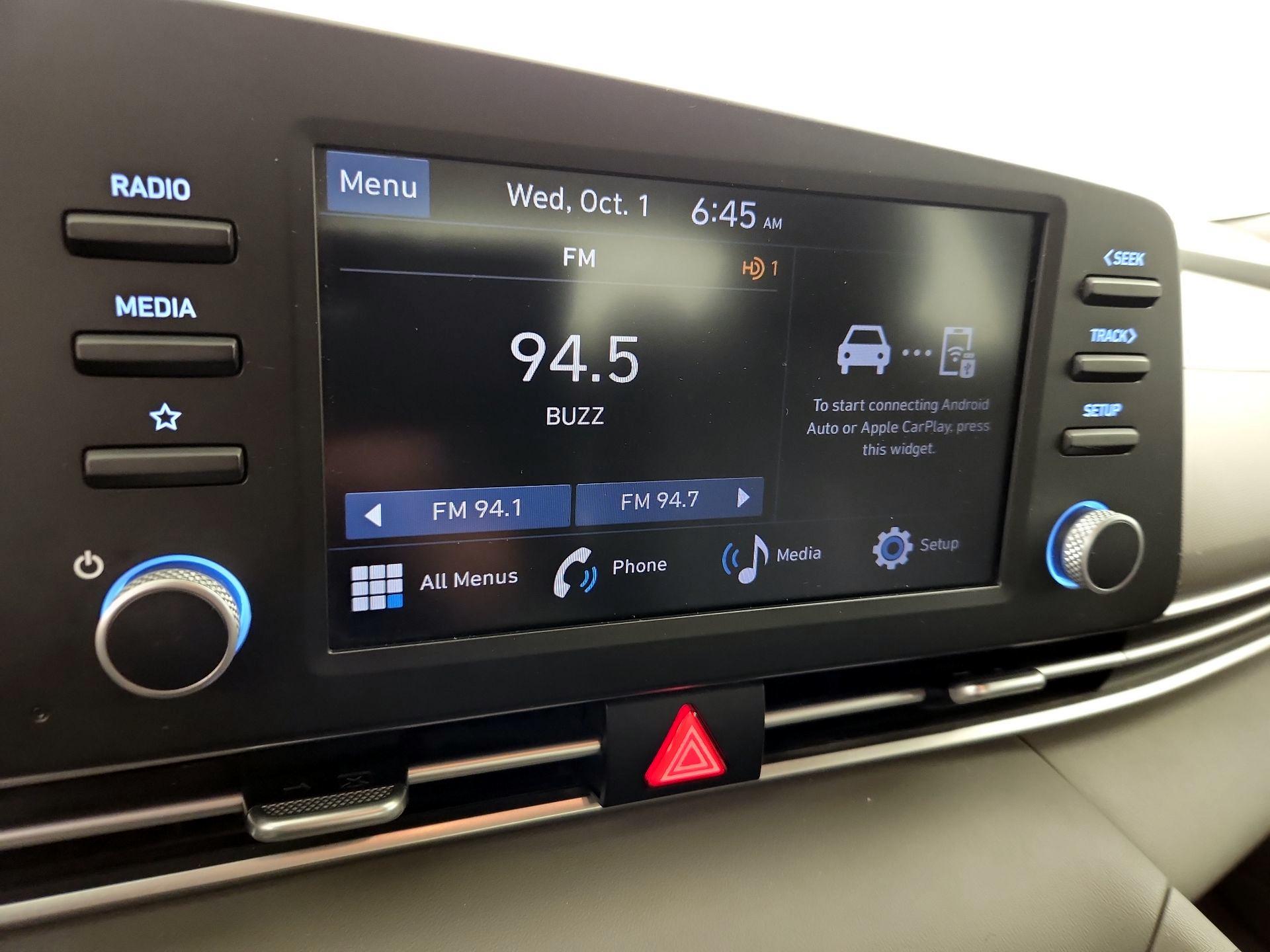 Thumbnail: 2024 Hyundai Elantra - 15