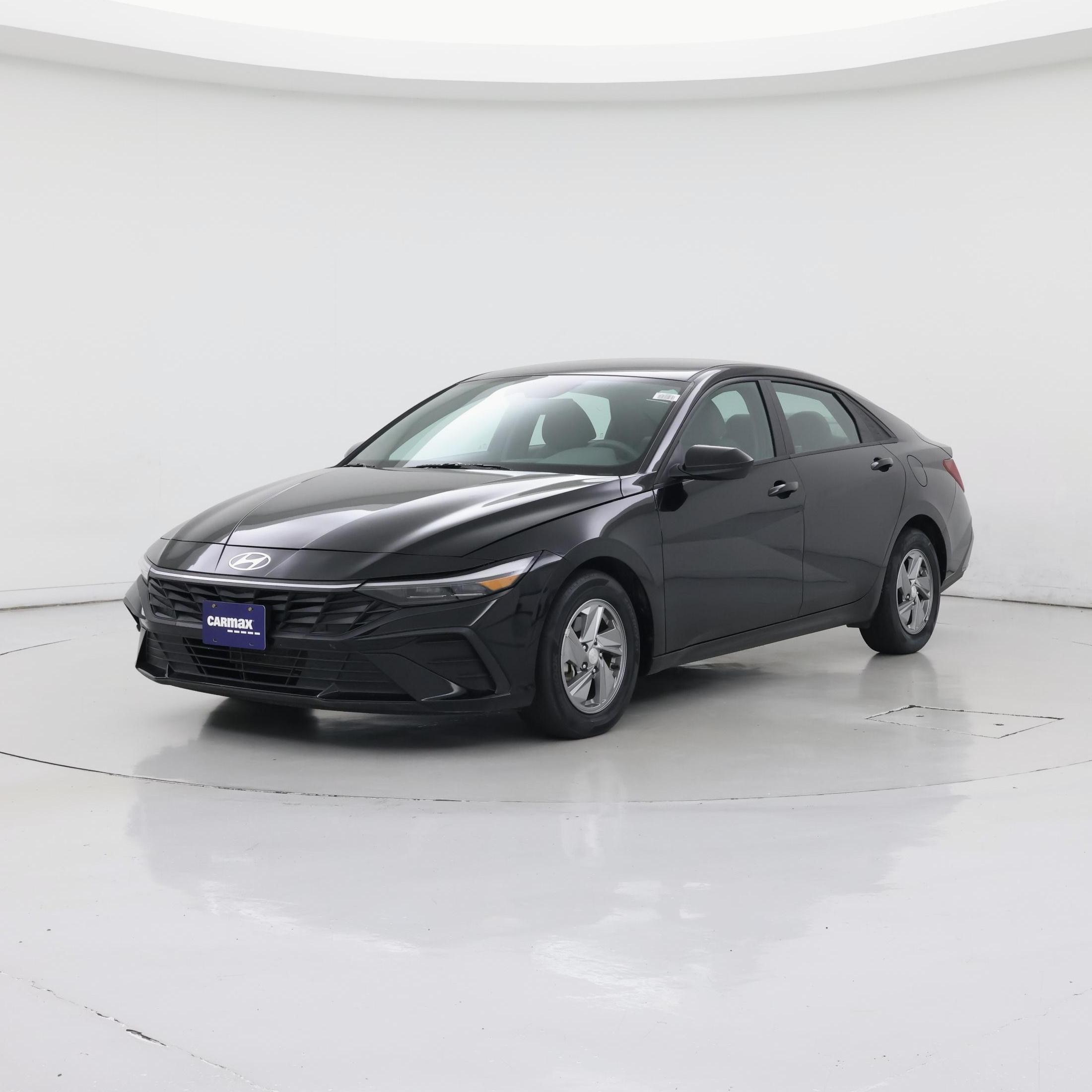 Thumbnail: 2024 Hyundai Elantra - 4