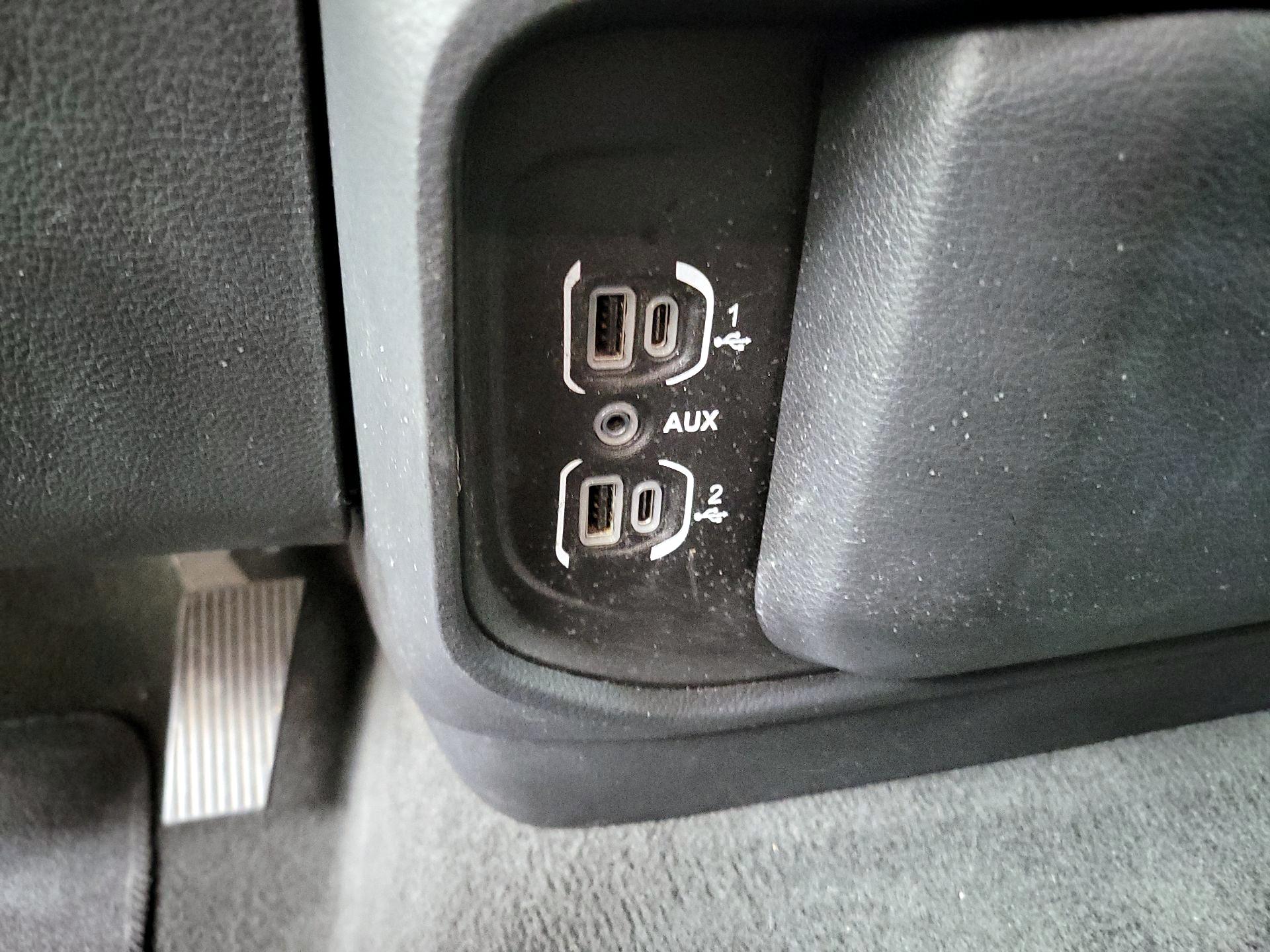 Thumbnail: 2023 RAM 1500 - 18