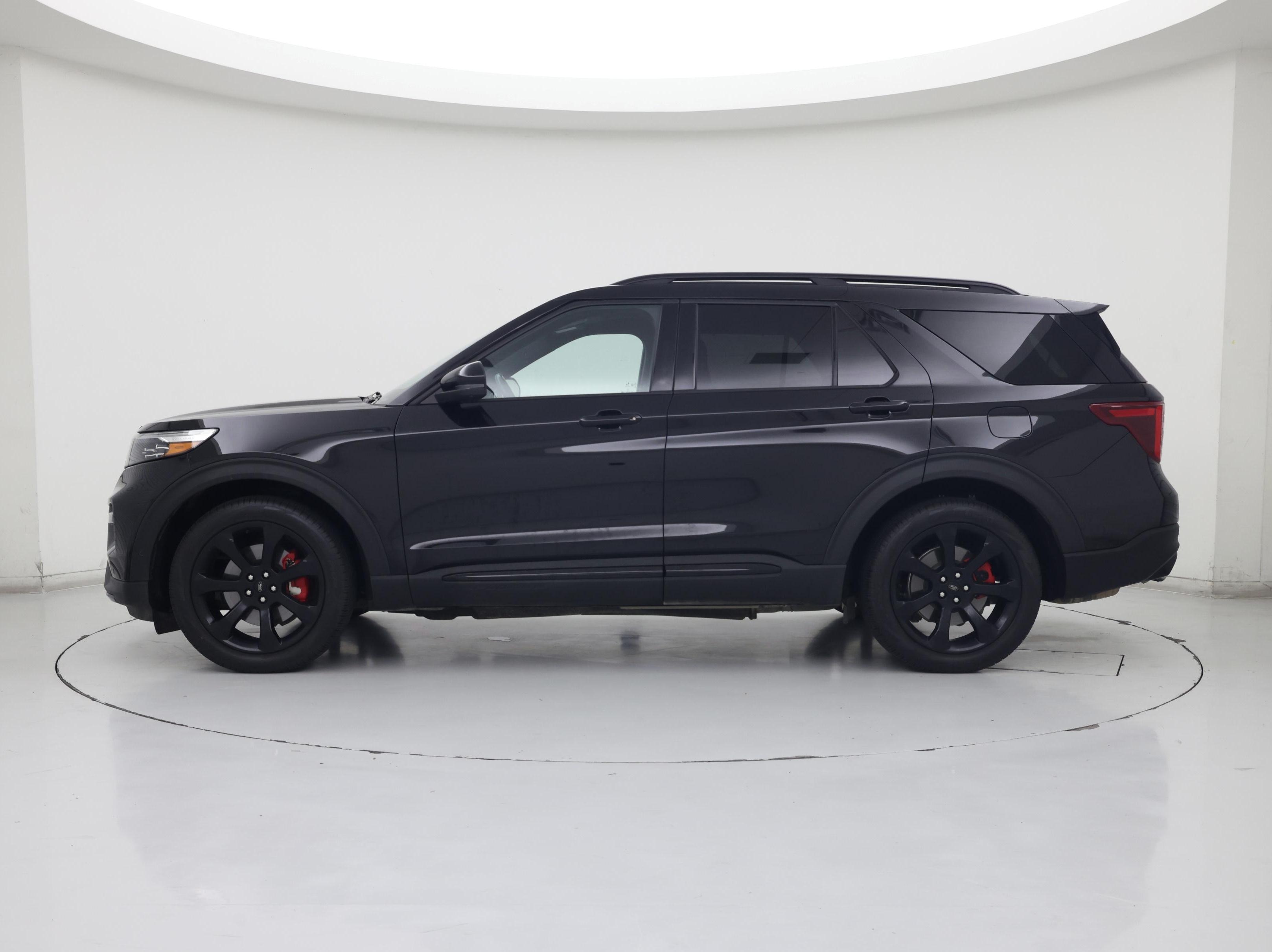 Thumbnail: 2022 Ford Explorer - 3