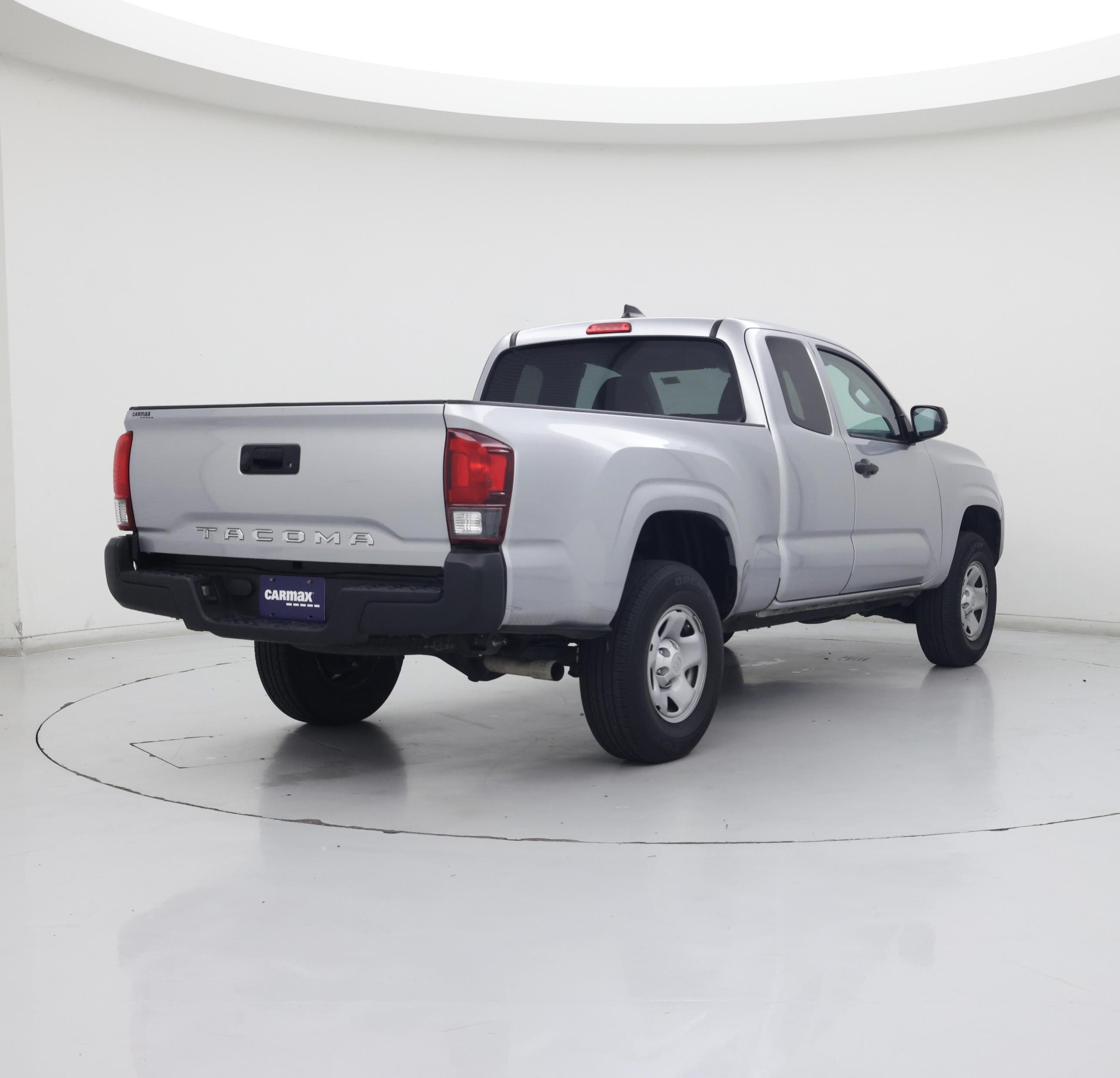 Thumbnail: 2022 Toyota Tacoma - 8