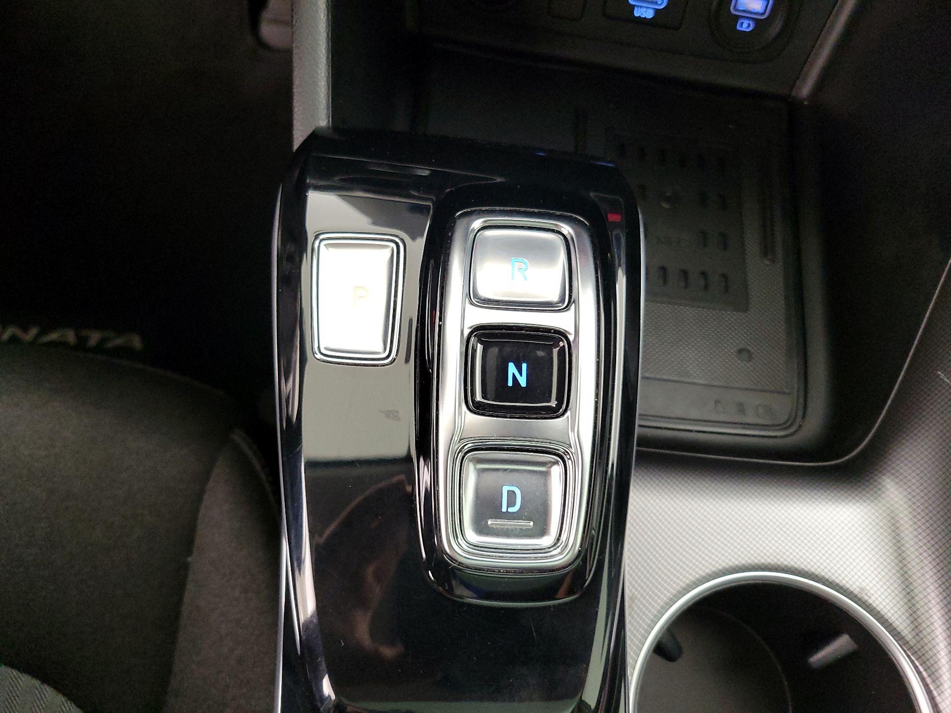 Thumbnail: 2020 Hyundai Sonata - 17