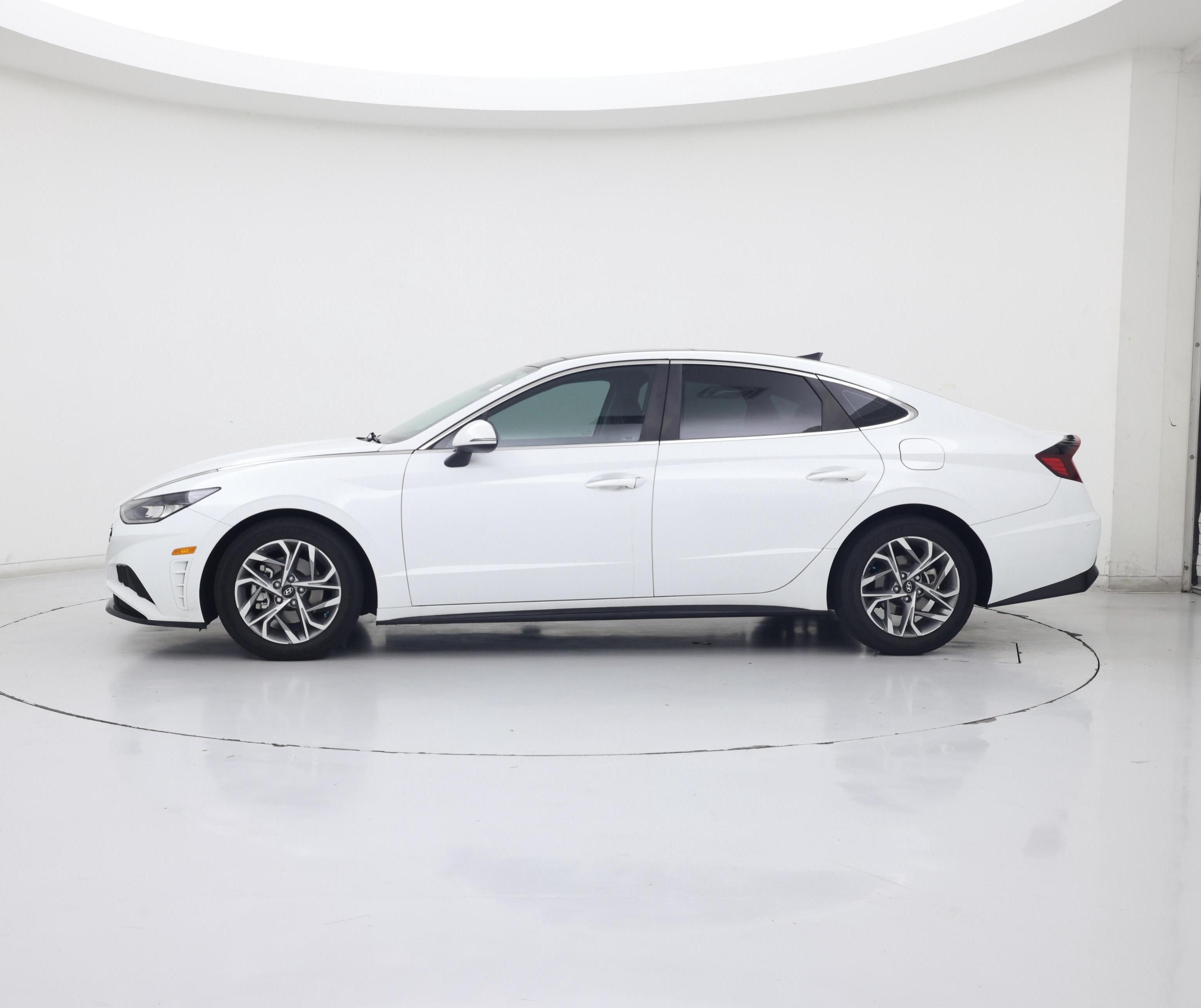 Thumbnail: 2020 Hyundai Sonata - 3