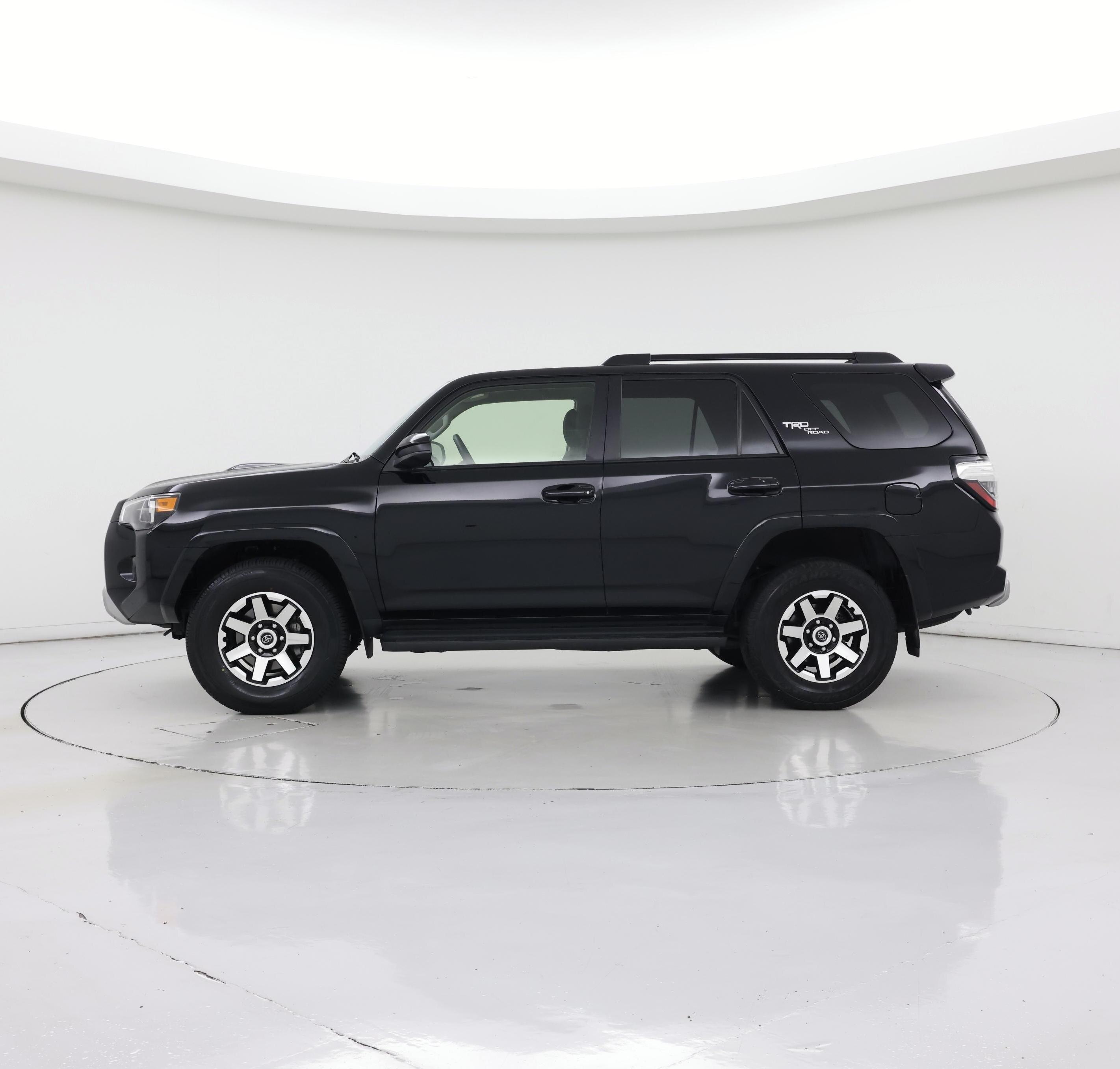 Thumbnail: 2024 Toyota 4Runner - 3