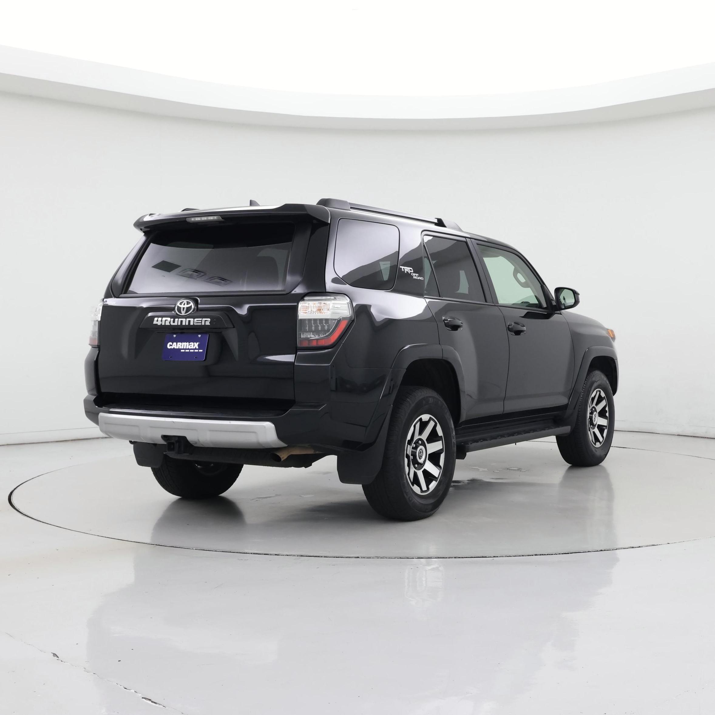 Thumbnail: 2024 Toyota 4Runner - 8