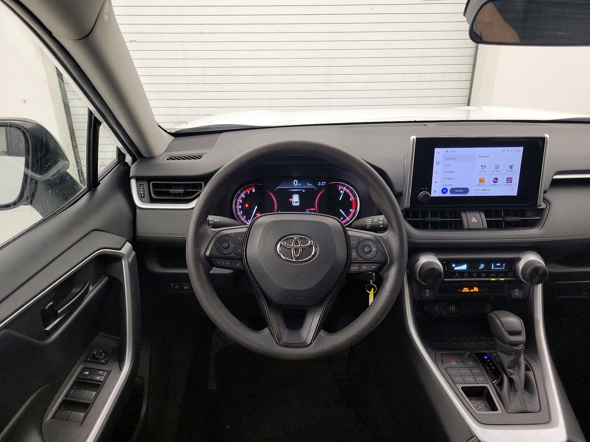 Thumbnail: 2023 Toyota RAV4 - 10