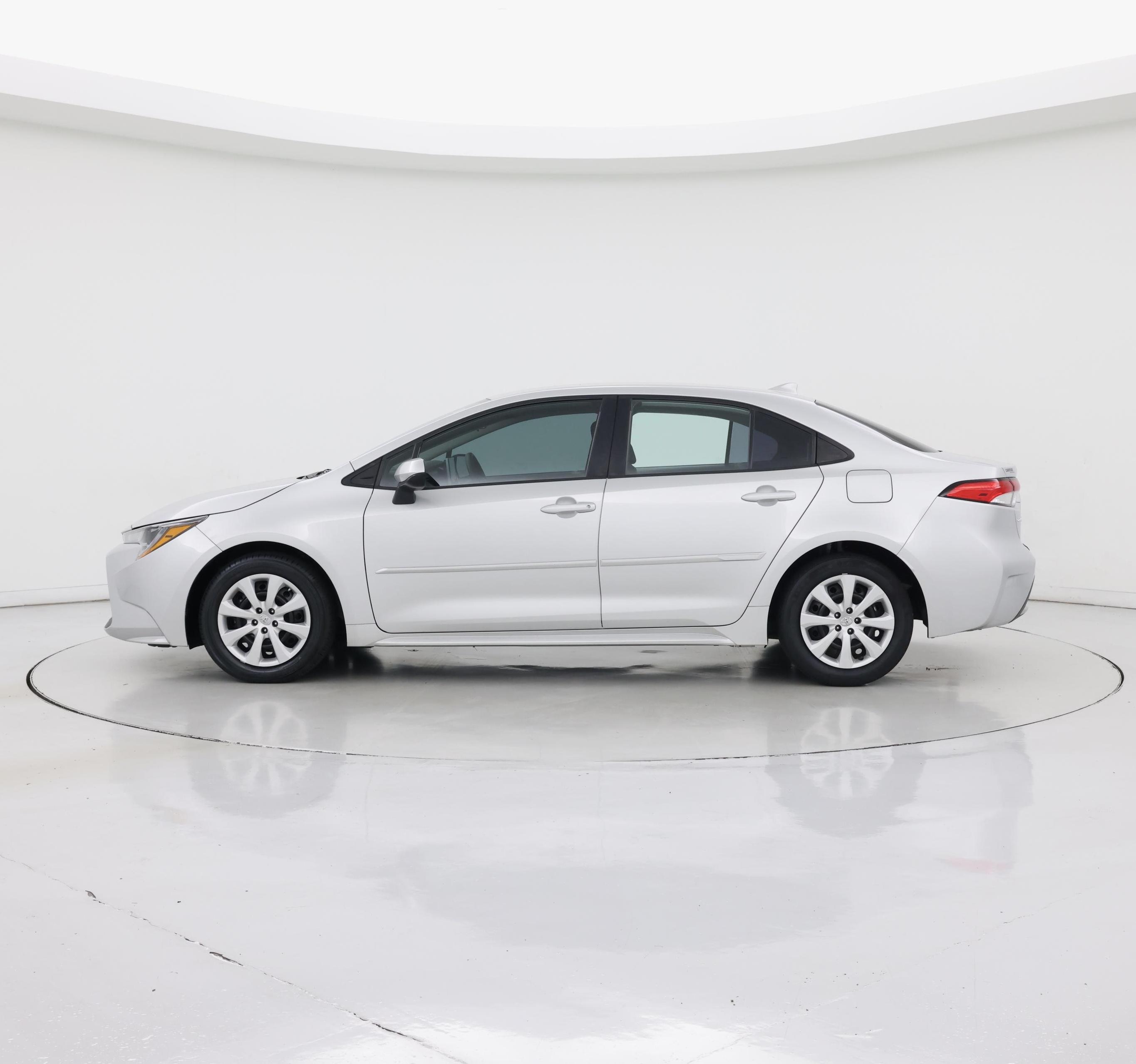 Thumbnail: 2021 Toyota Corolla - 3