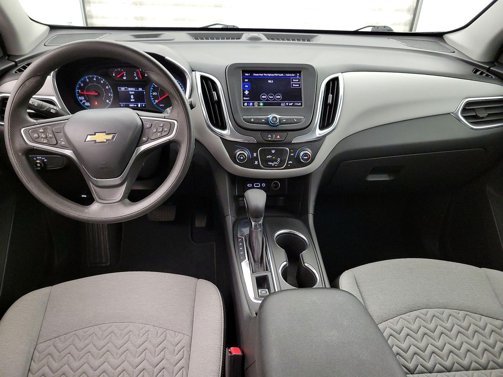 Thumbnail: 2023 Chevrolet Equinox - 9
