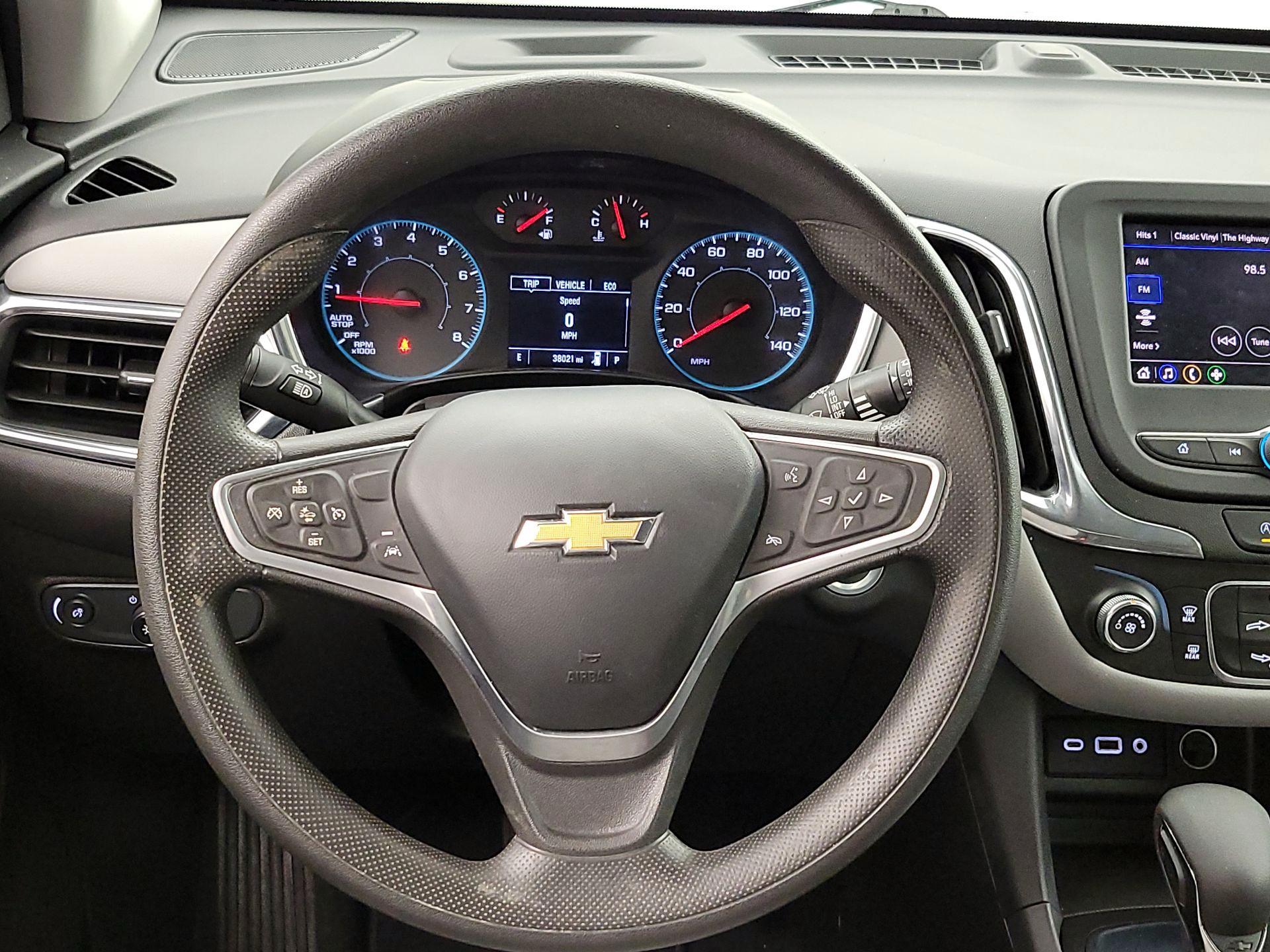 Thumbnail: 2023 Chevrolet Equinox - 10