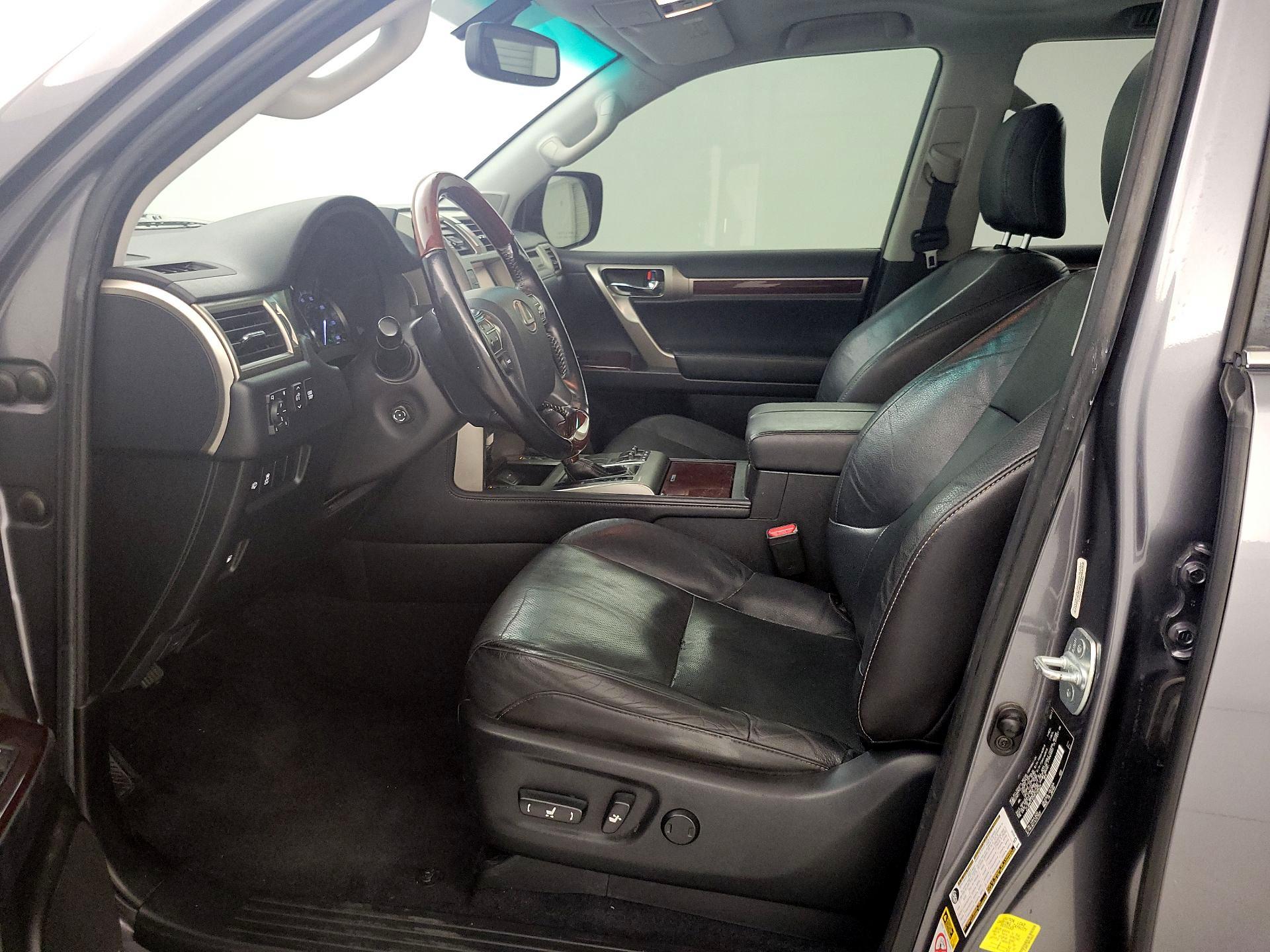 Thumbnail: 2017 Lexus GX - 11