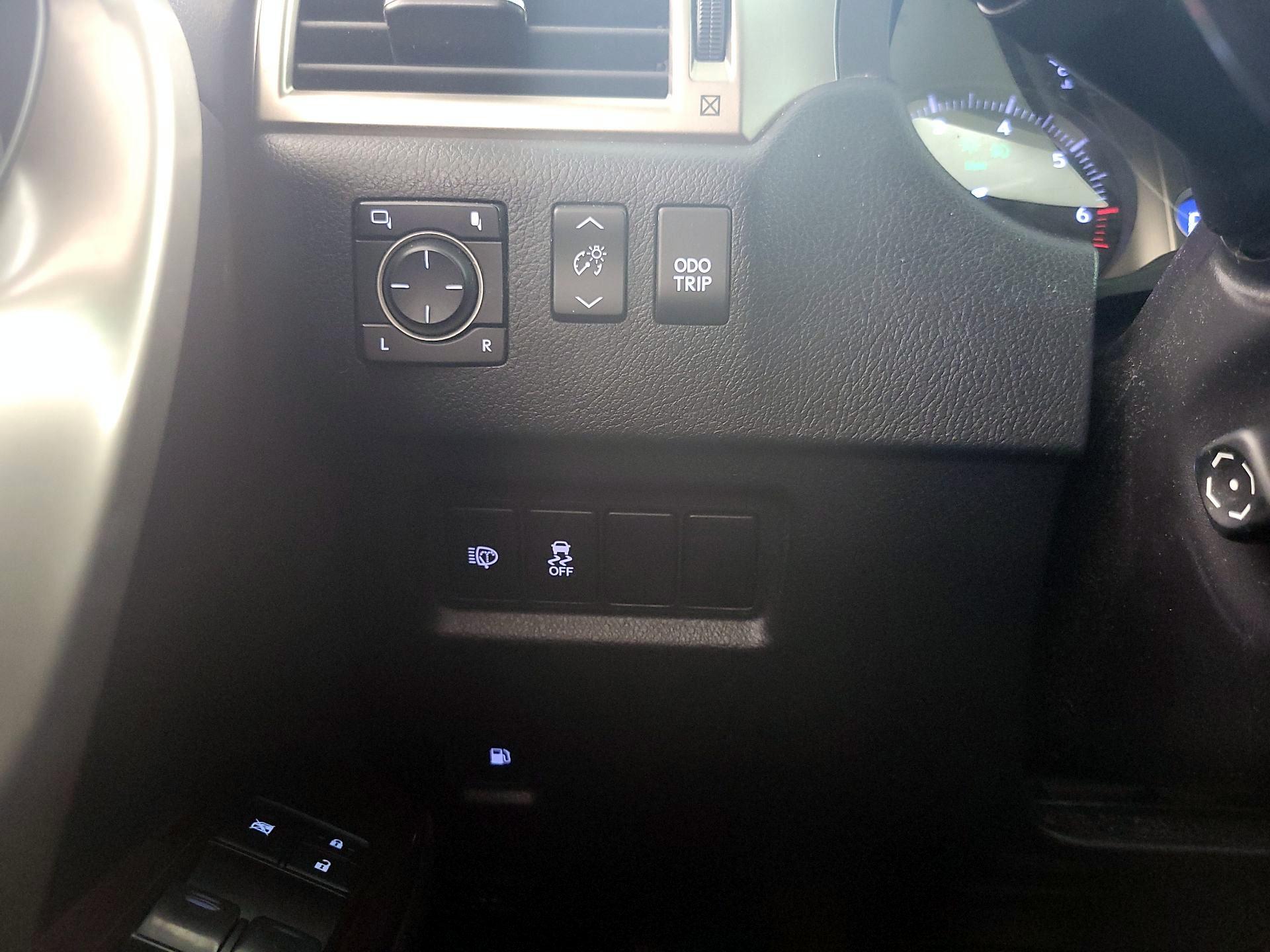 Thumbnail: 2017 Lexus GX - 13