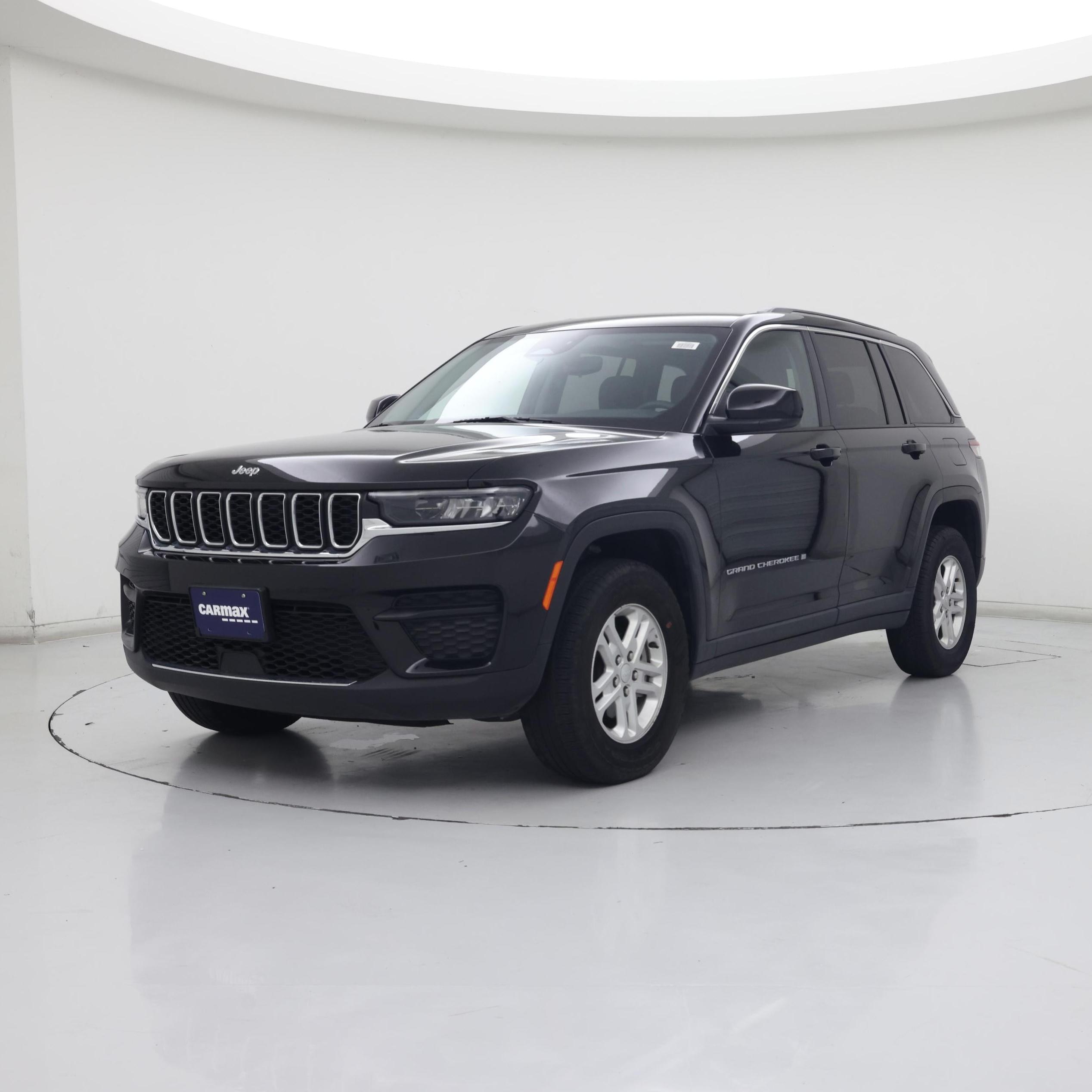 Thumbnail: 2023 Jeep Grand Cherokee - 4