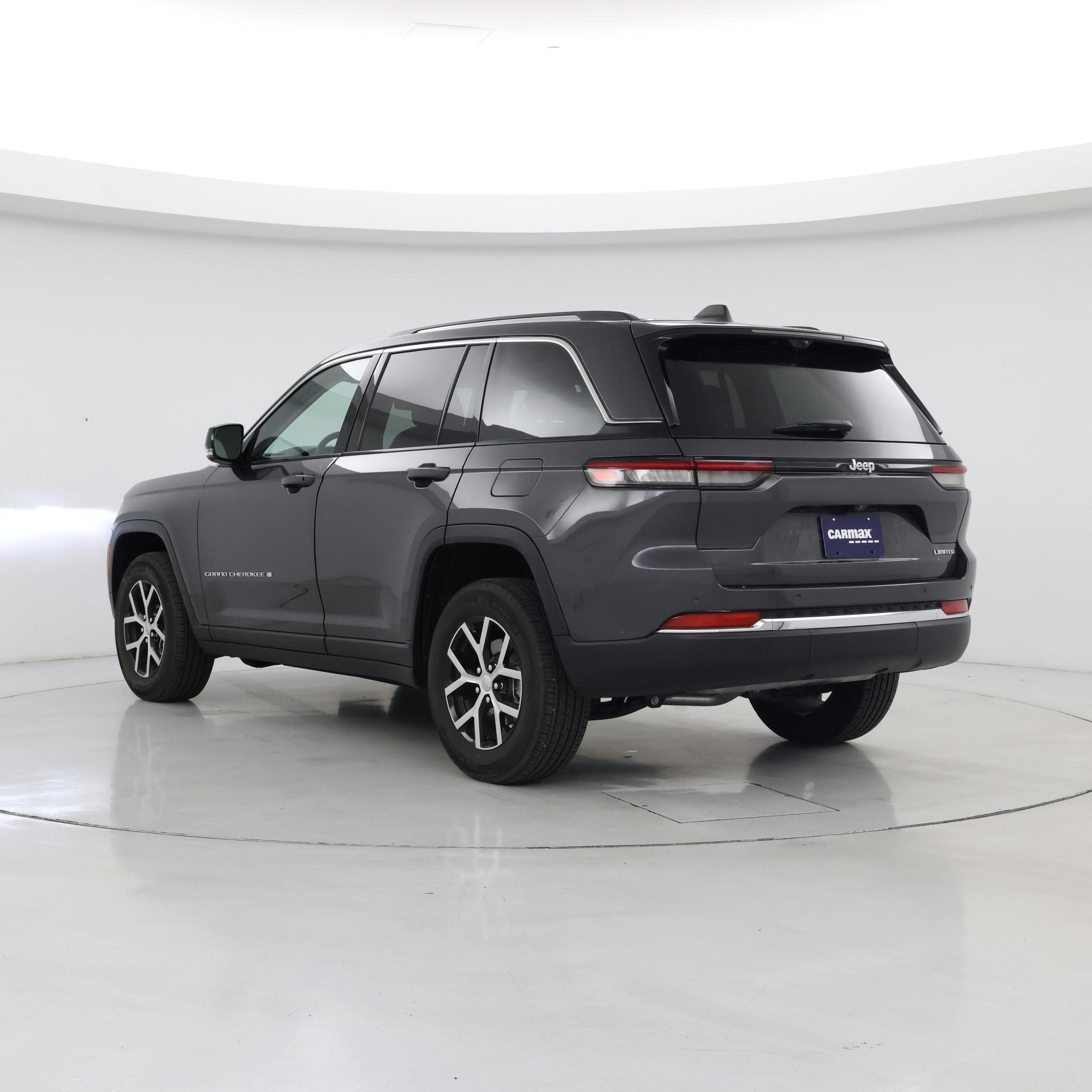 Thumbnail: 2023 Jeep Grand Cherokee - 2