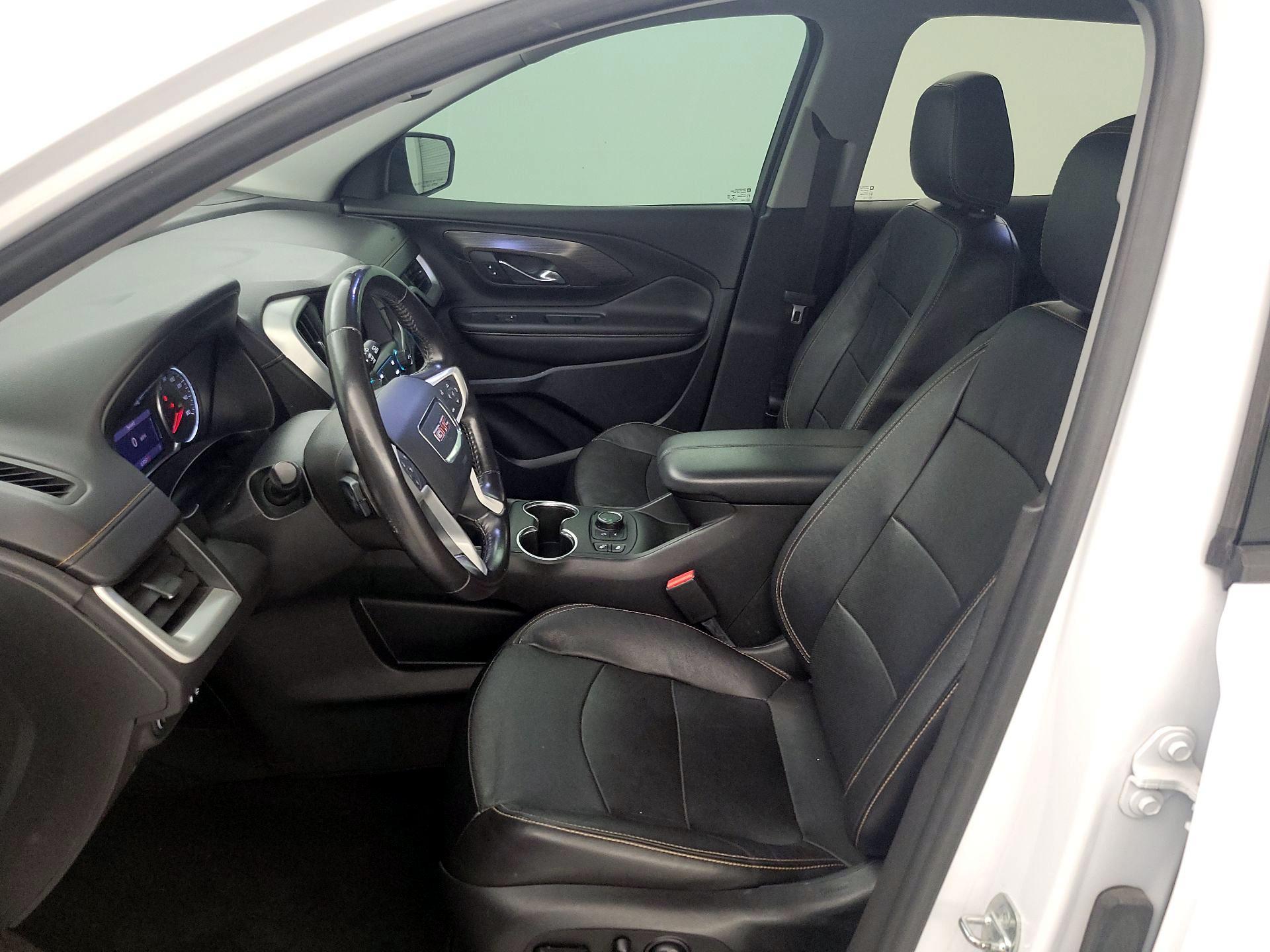 Thumbnail: 2020 GMC Terrain - 11