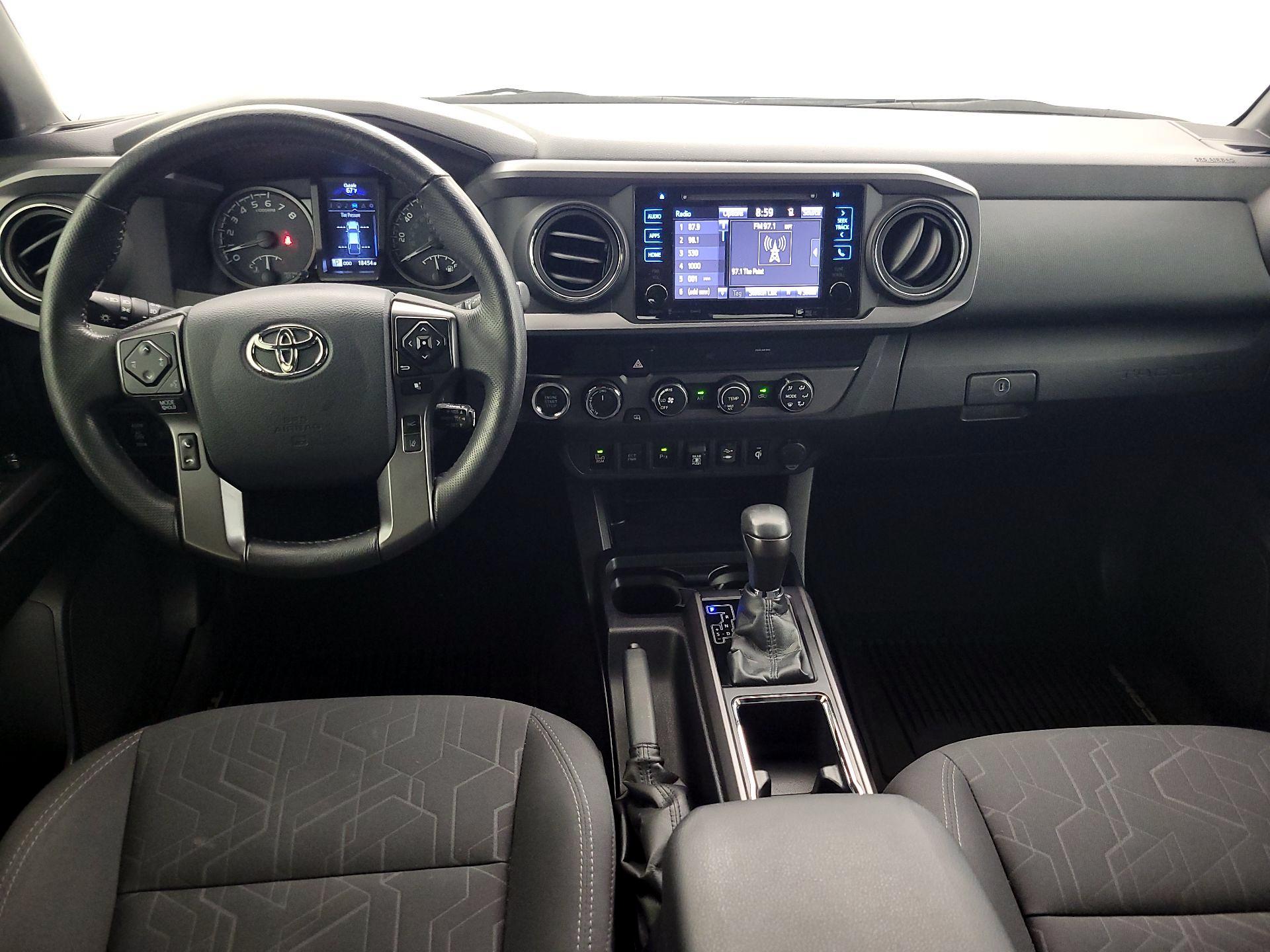 Thumbnail: 2019 Toyota Tacoma - 9