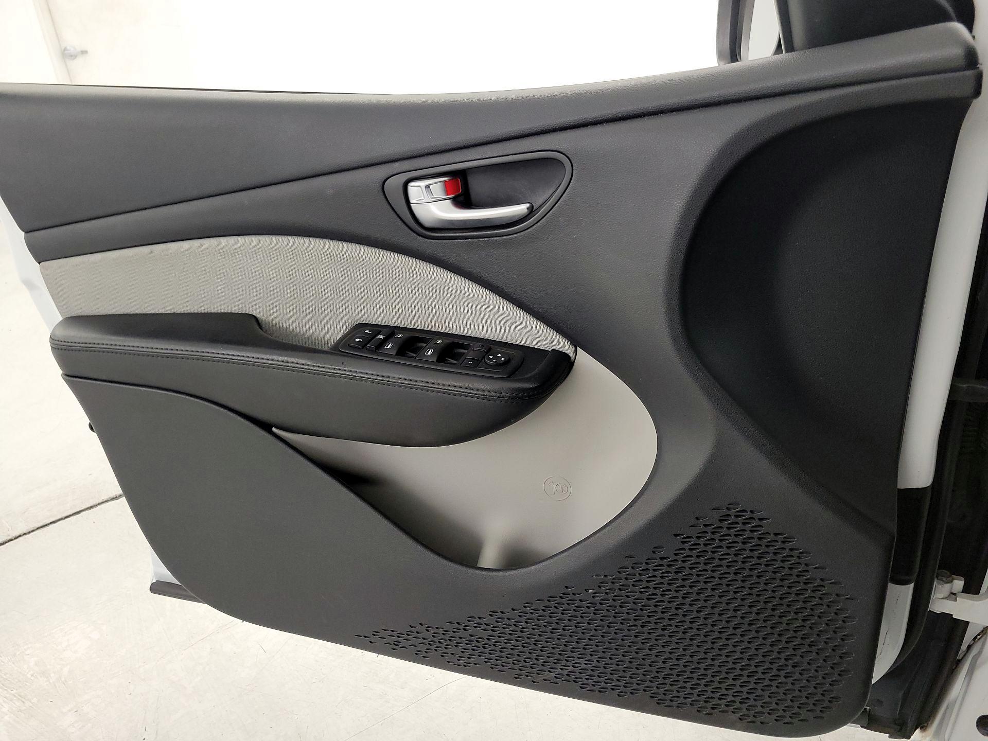 Thumbnail: 2015 Dodge Dart - 12