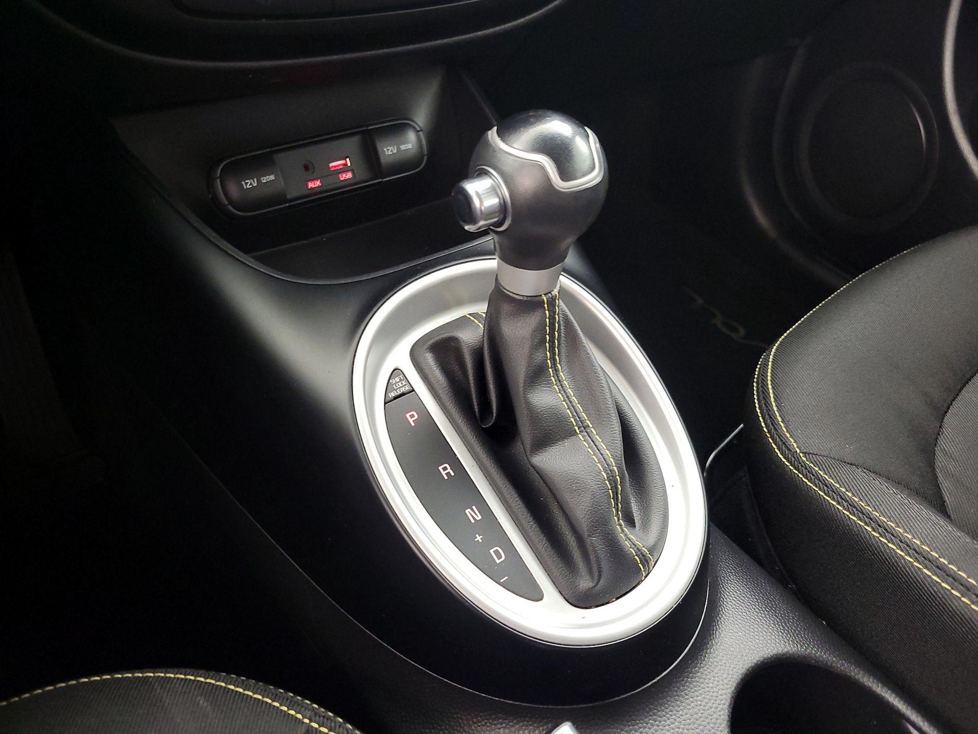 Thumbnail: 2016 Kia Soul - 17