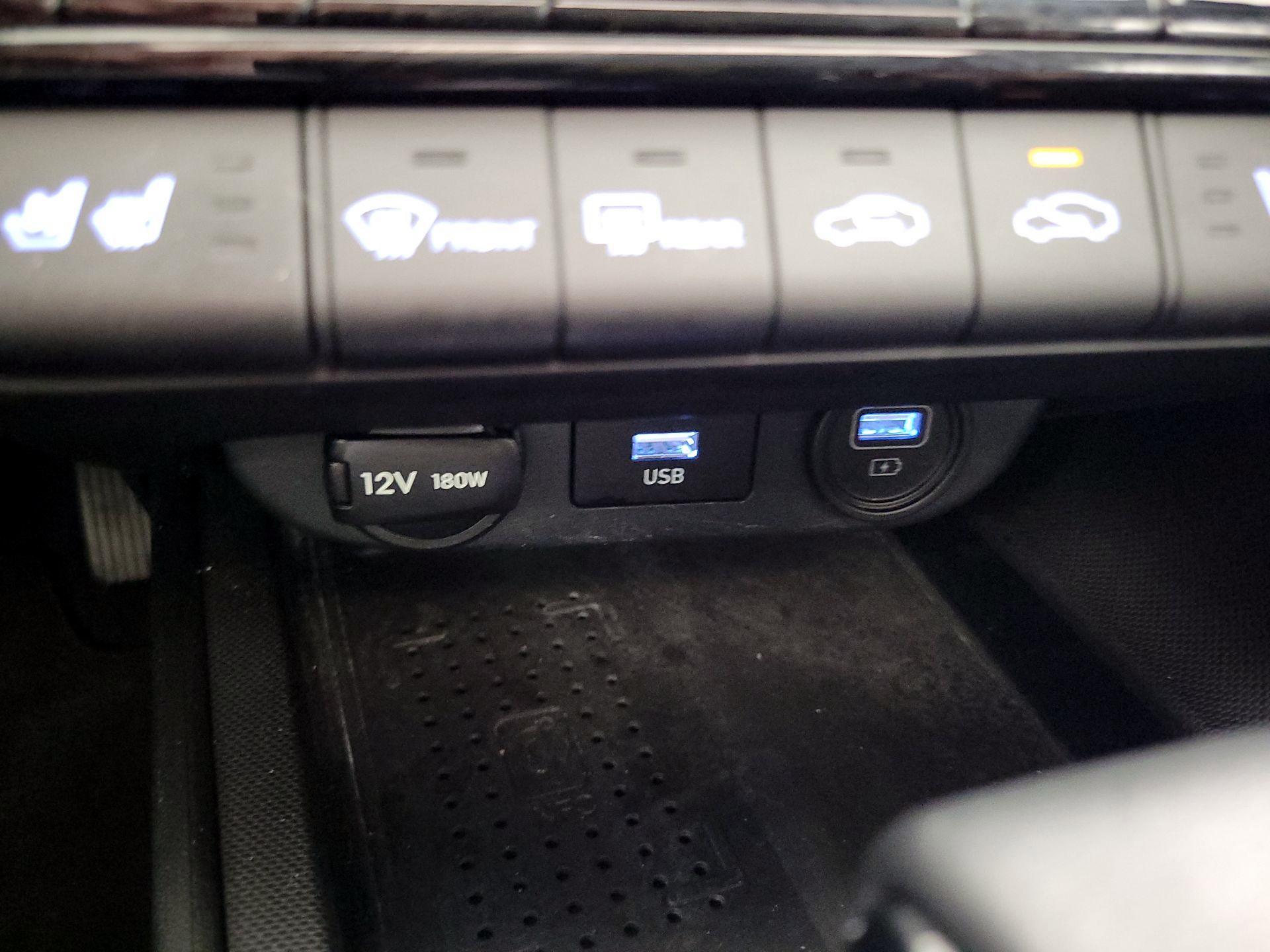 Thumbnail: 2023 Hyundai Elantra - 19