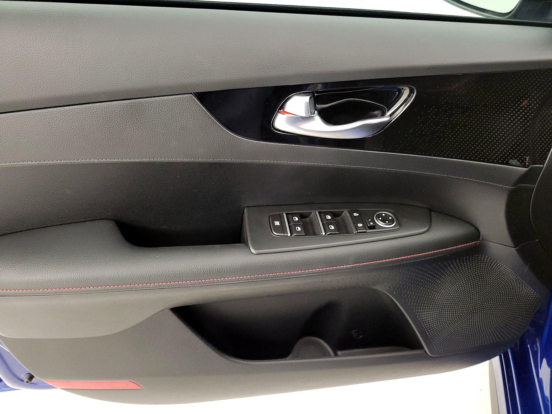 Thumbnail: 2024 Kia Forte - 12