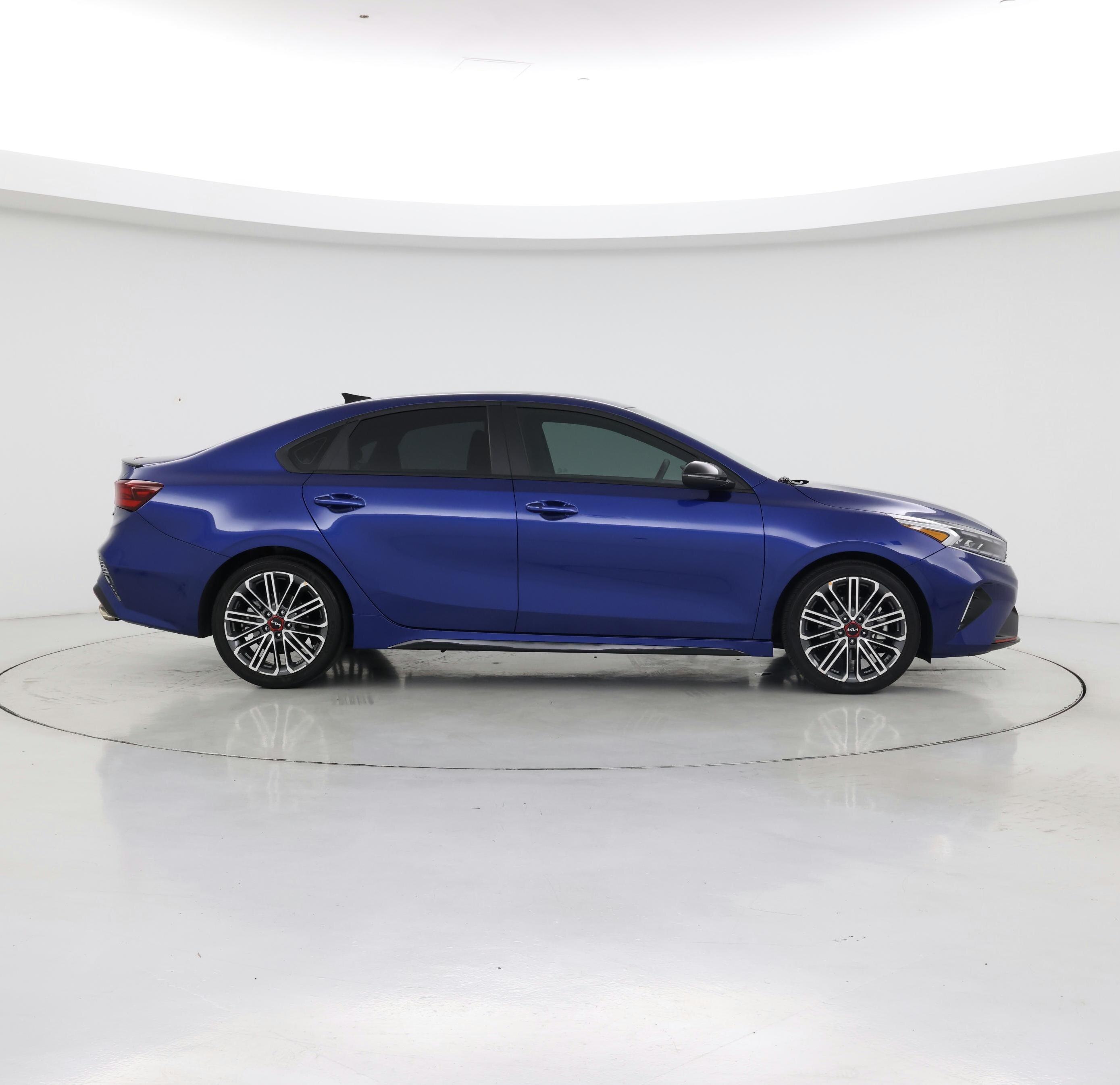 Thumbnail: 2024 Kia Forte - 7