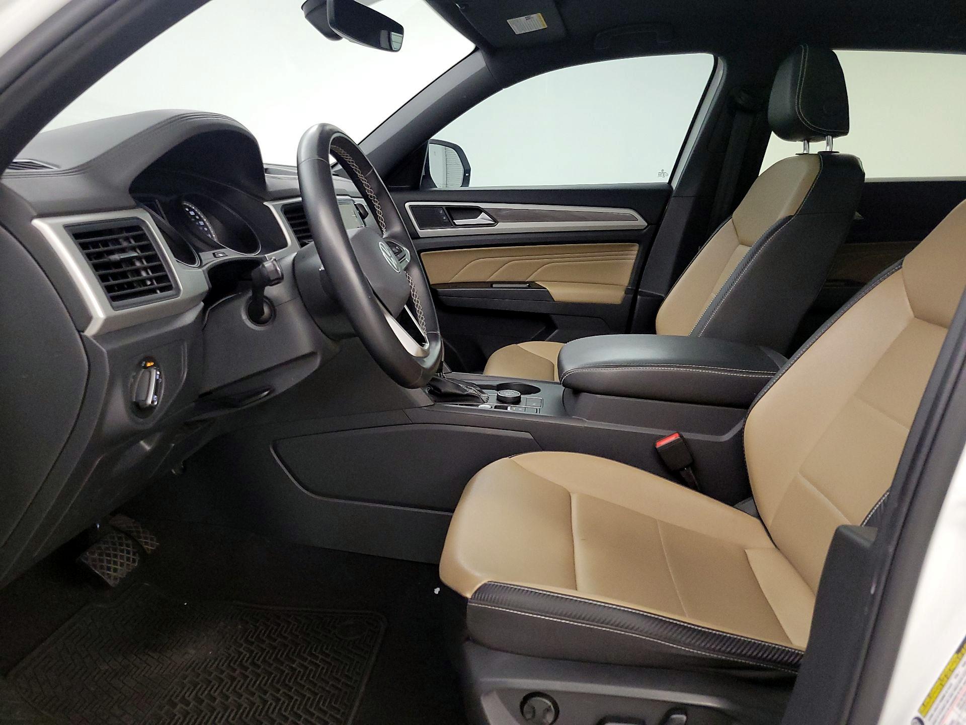 Thumbnail: 2021 Volkswagen Atlas - 11