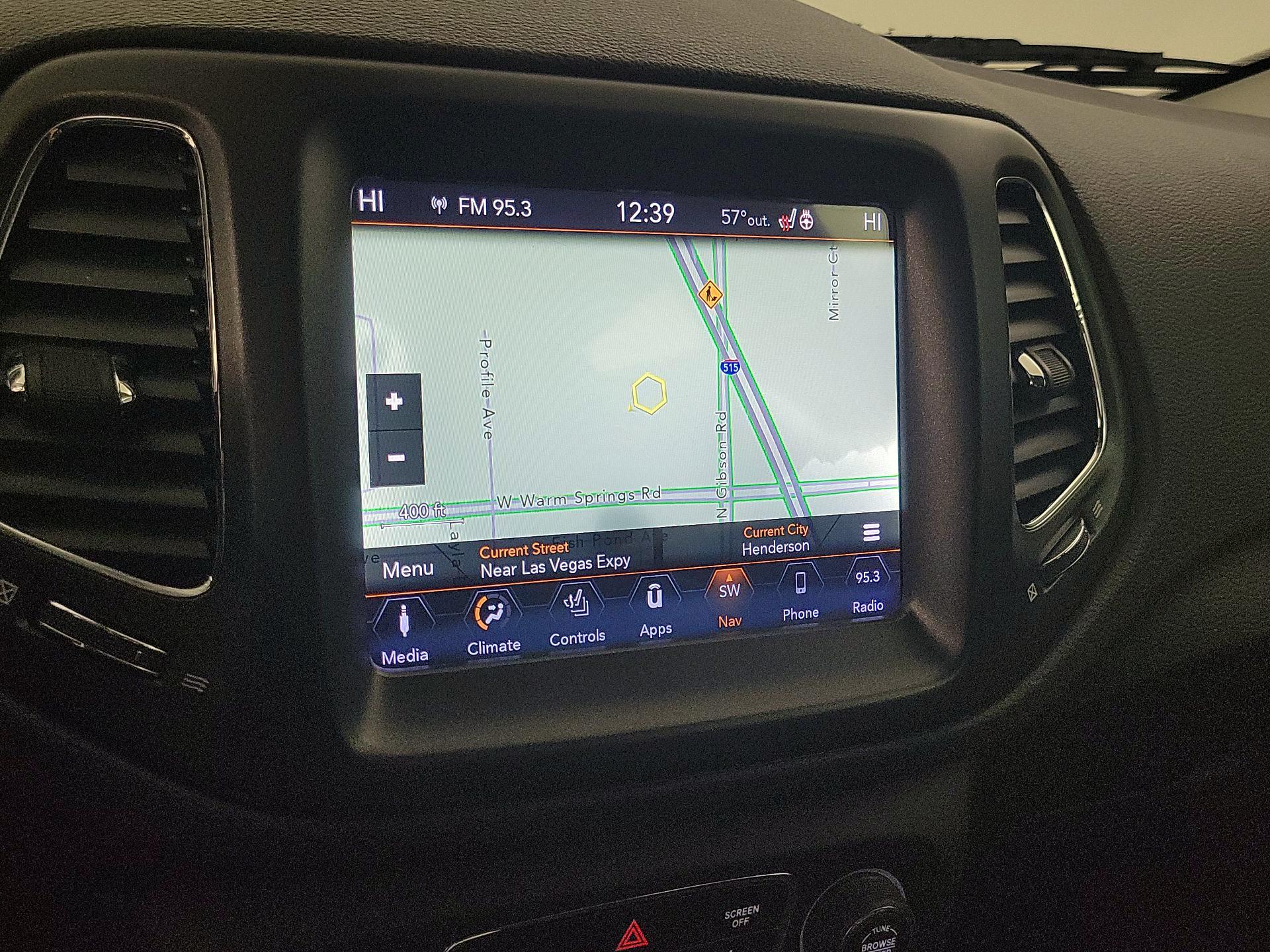 Thumbnail: 2018 Jeep Compass - 14