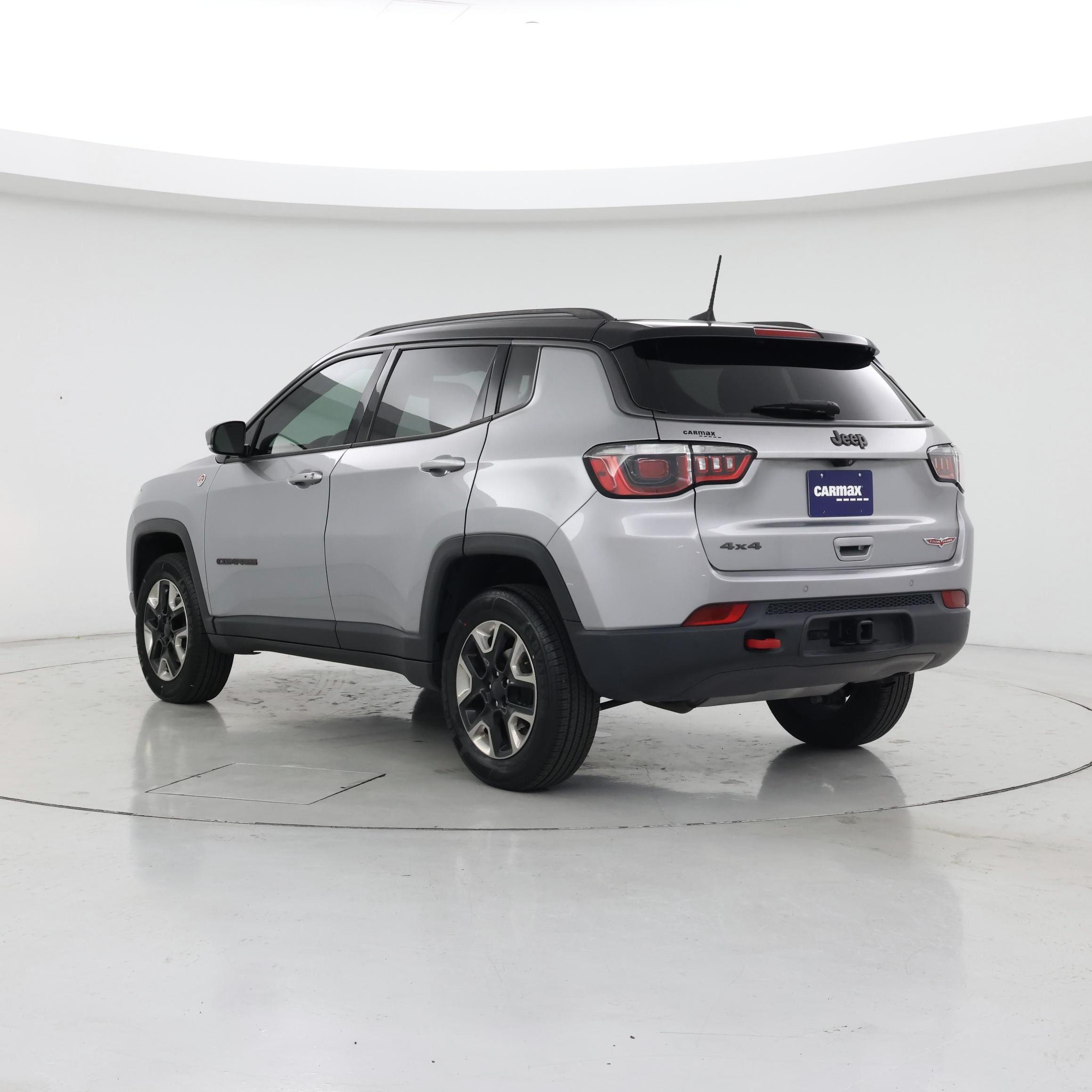 Thumbnail: 2018 Jeep Compass - 2