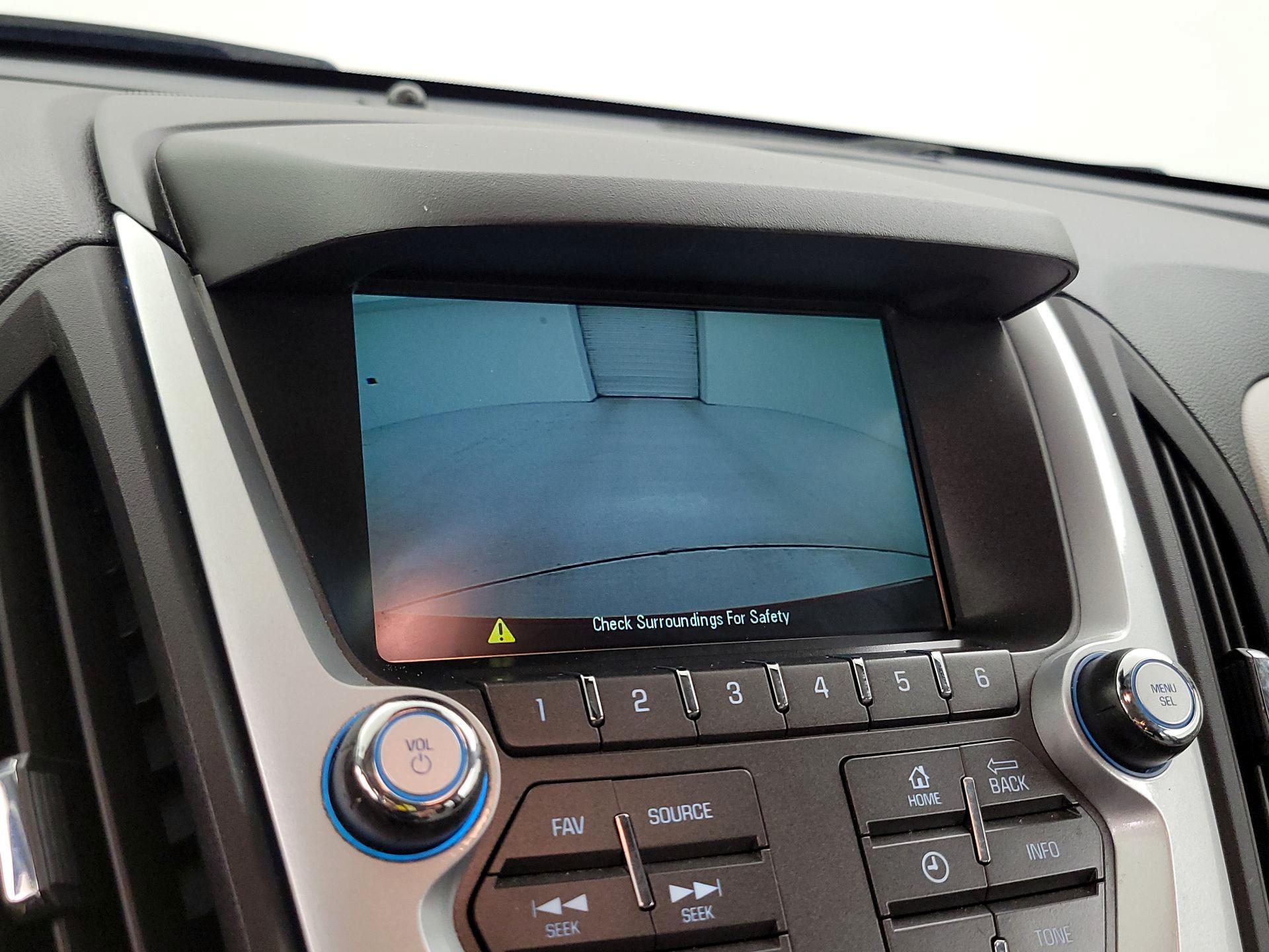 Thumbnail: 2014 Chevrolet Equinox - 14