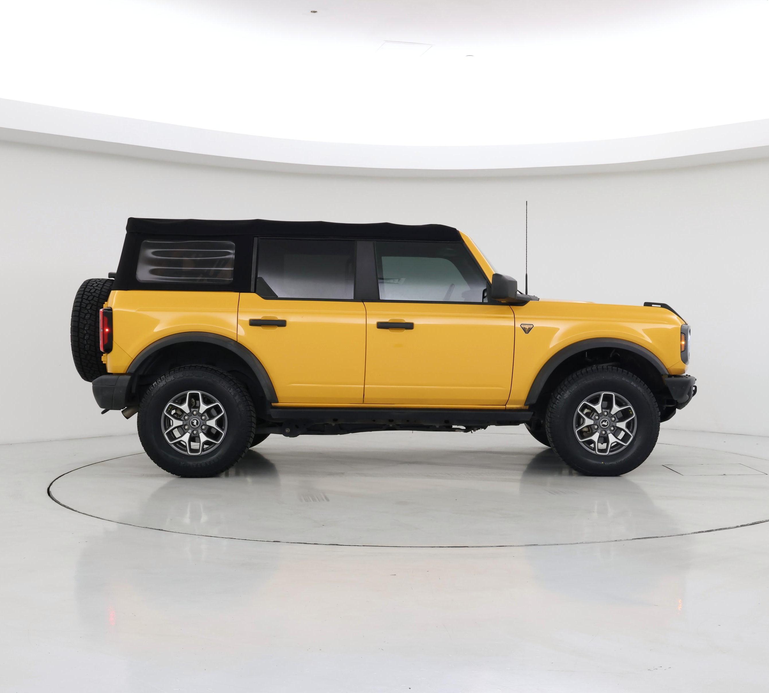 Thumbnail: 2021 Ford Bronco - 7
