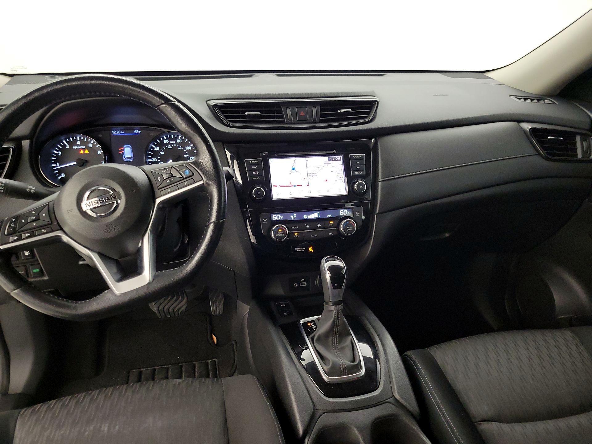 Thumbnail: 2020 Nissan Rogue - 9