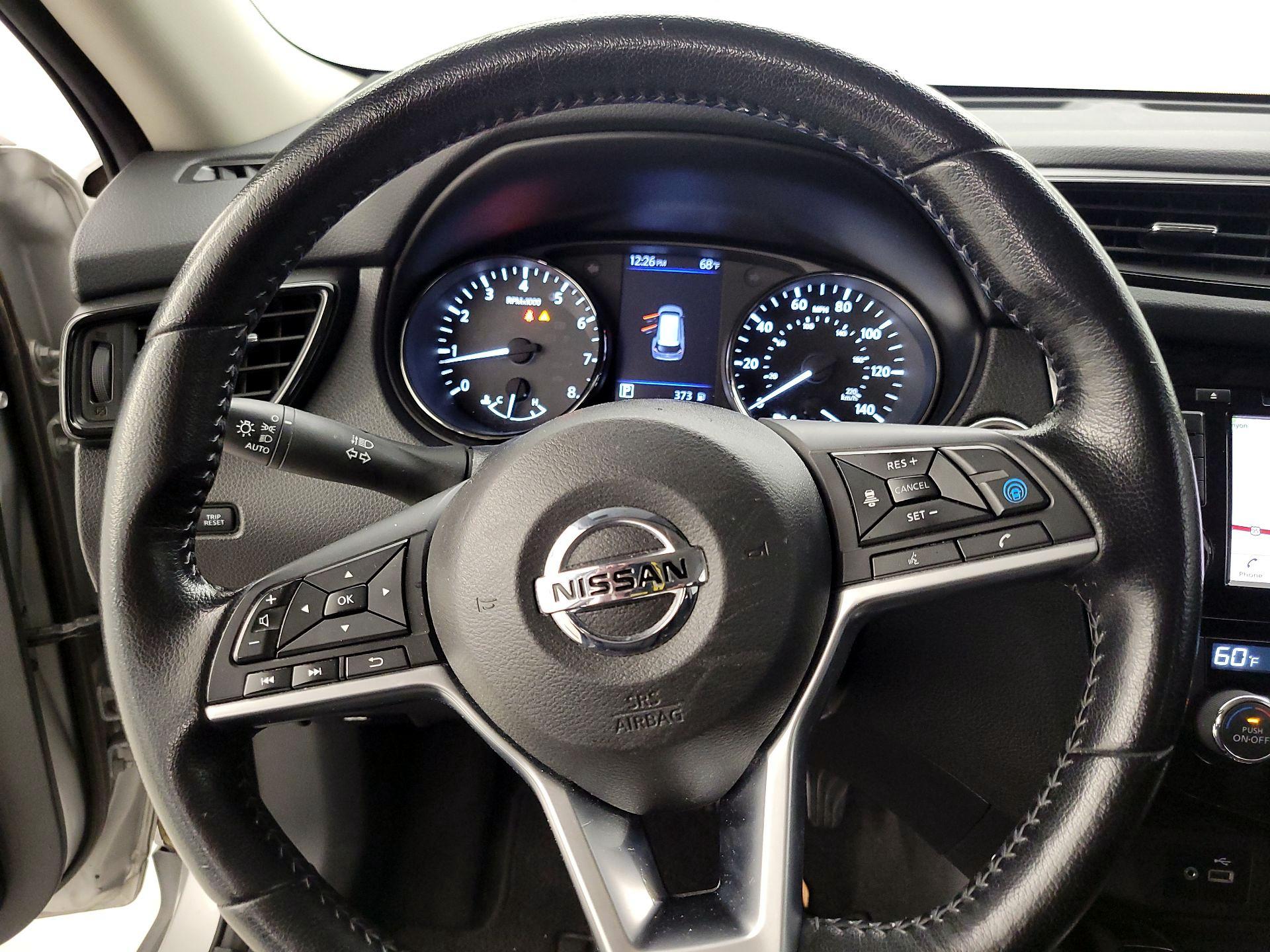 Thumbnail: 2020 Nissan Rogue - 10