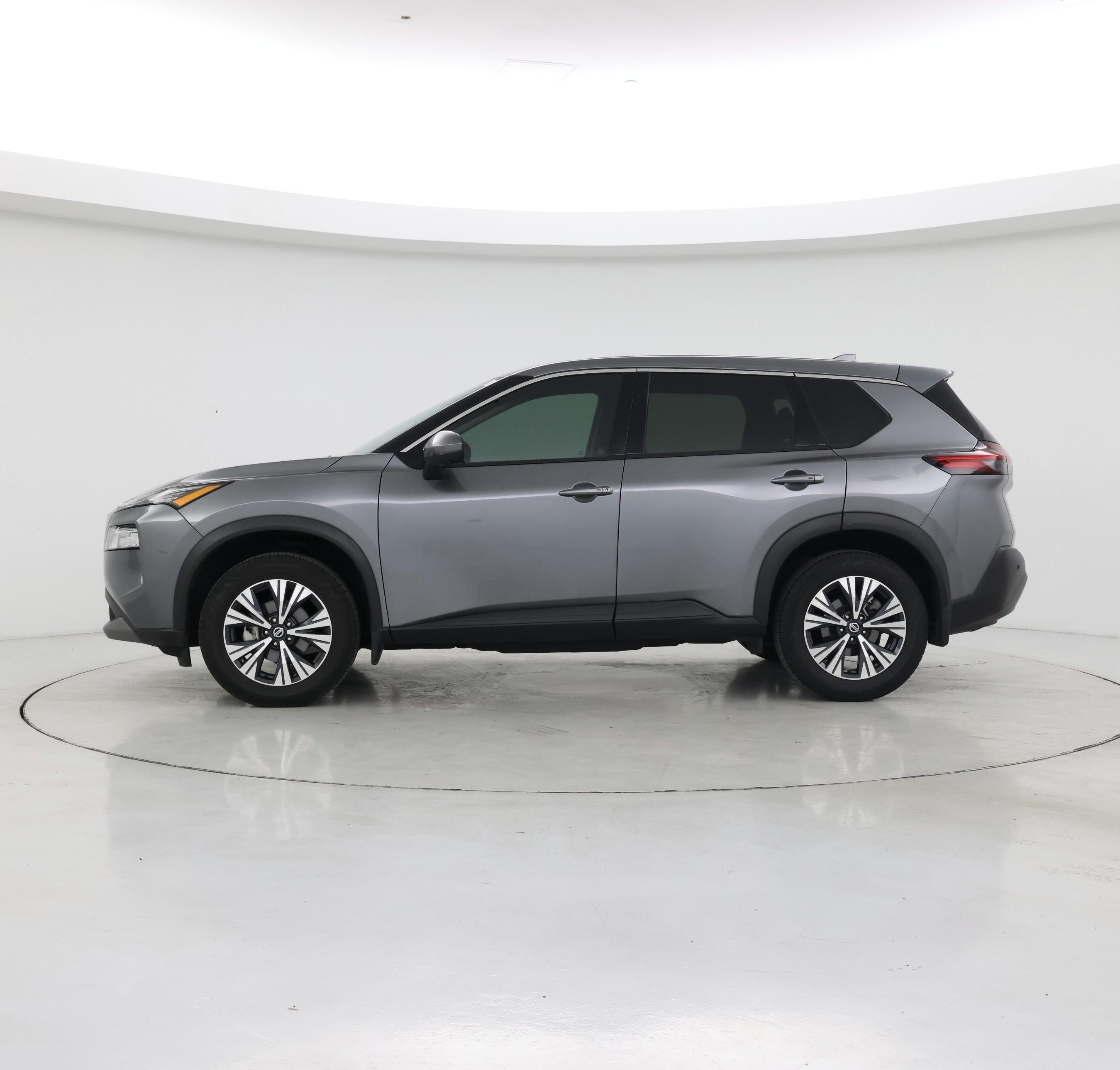 Thumbnail: 2021 Nissan Rogue - 3