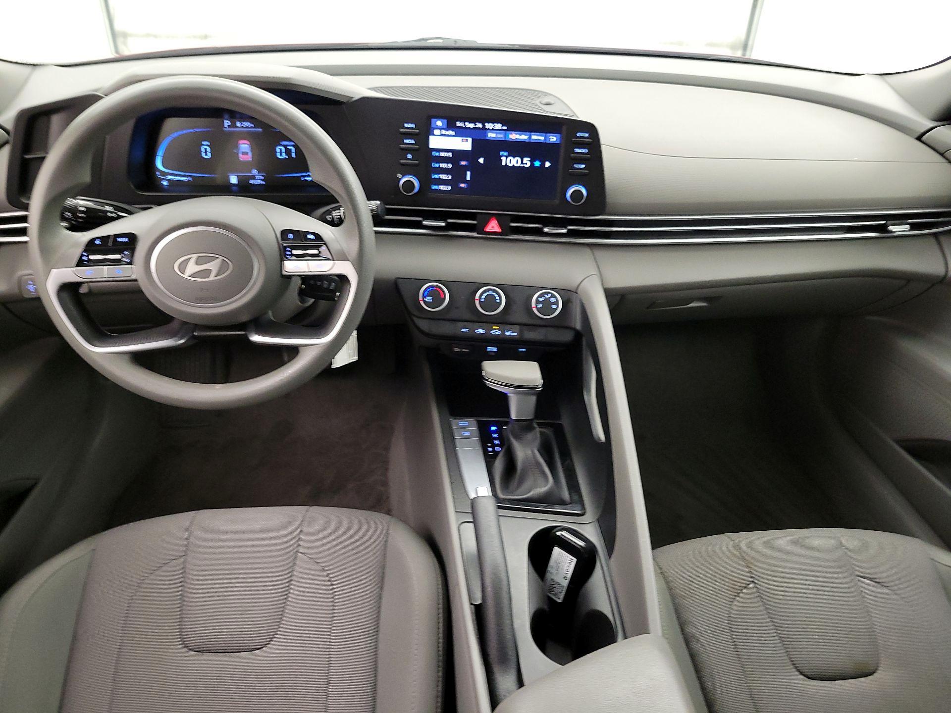 Thumbnail: 2024 Hyundai Elantra - 9