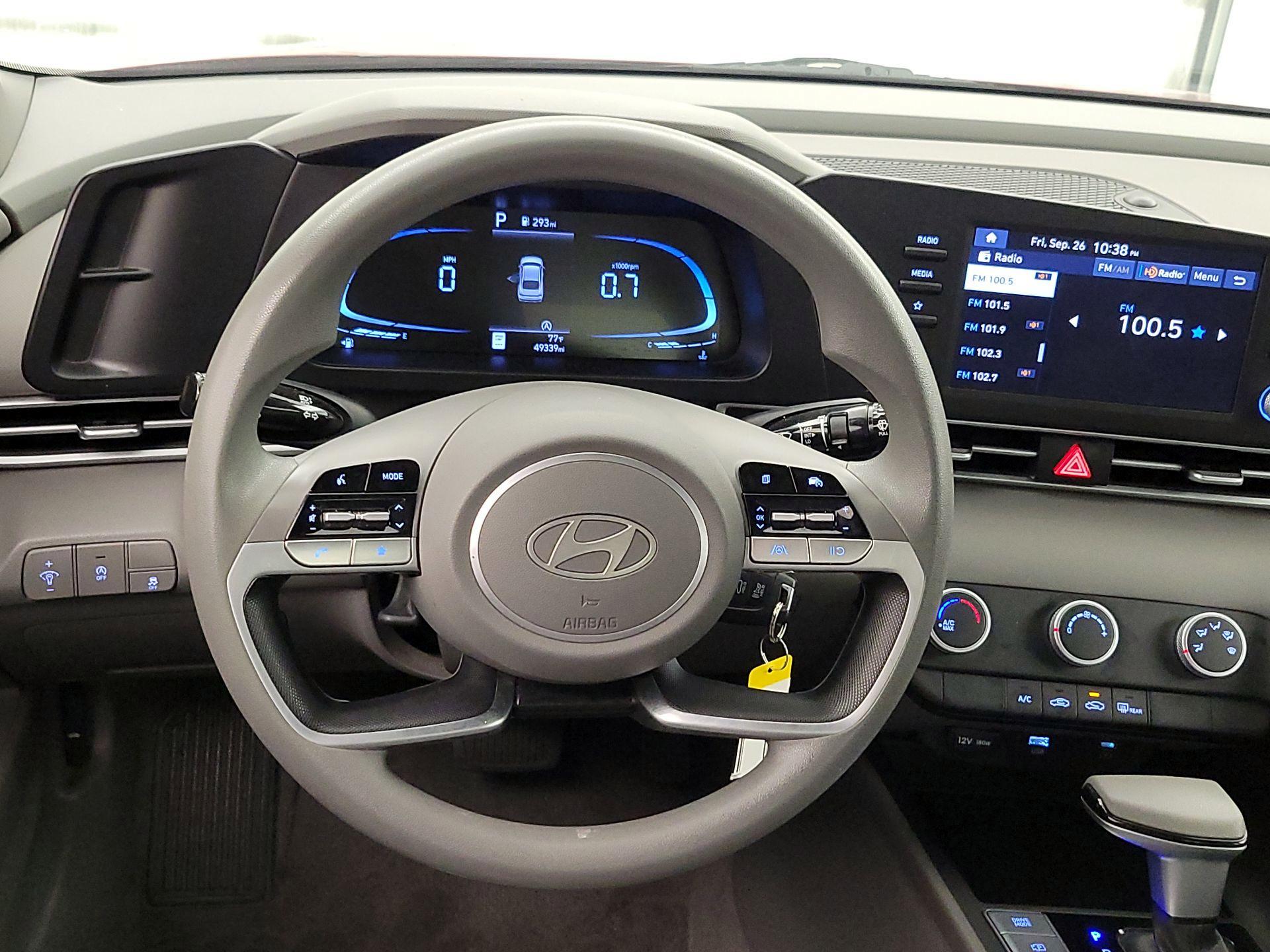 Thumbnail: 2024 Hyundai Elantra - 10