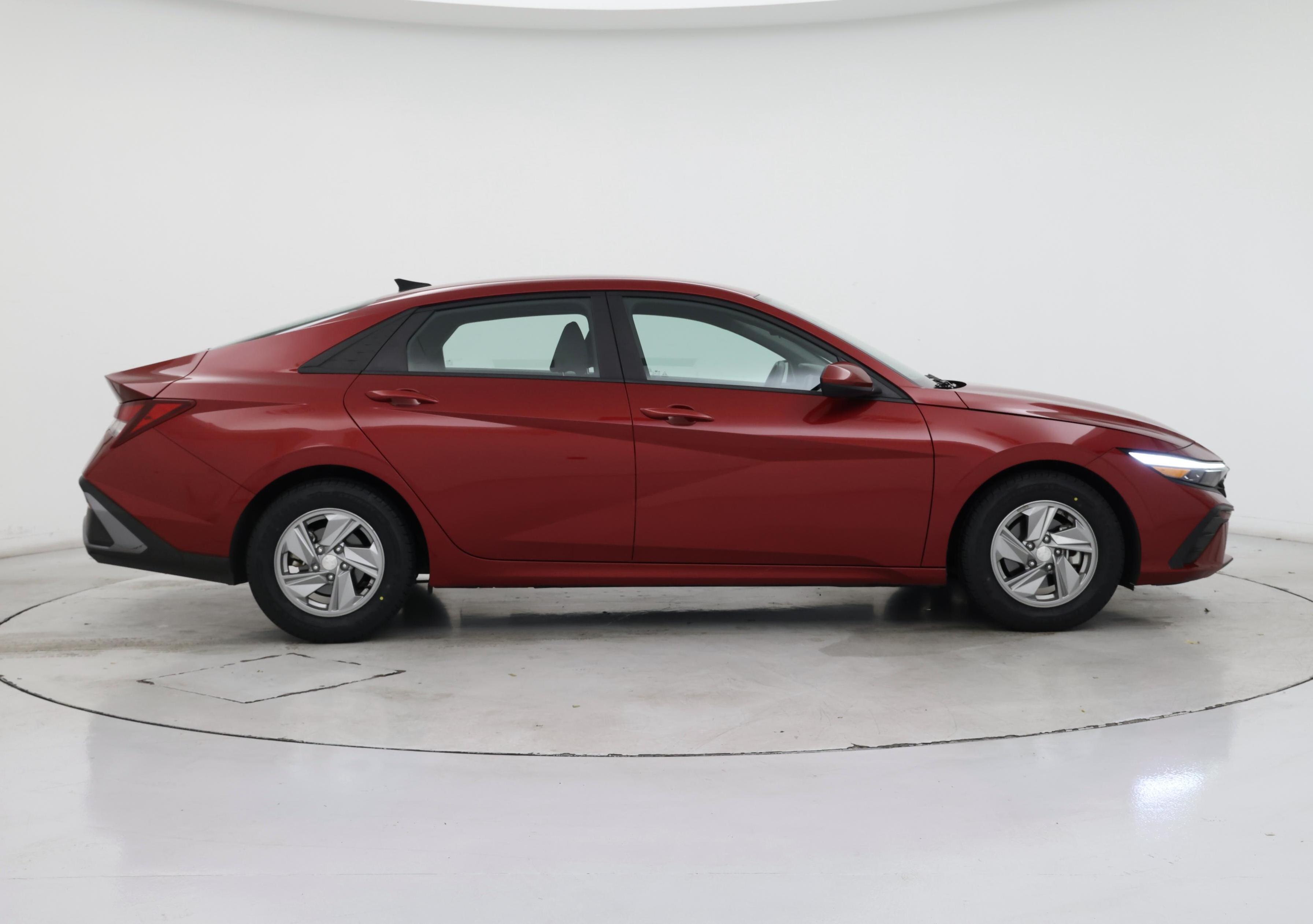 Thumbnail: 2024 Hyundai Elantra - 7