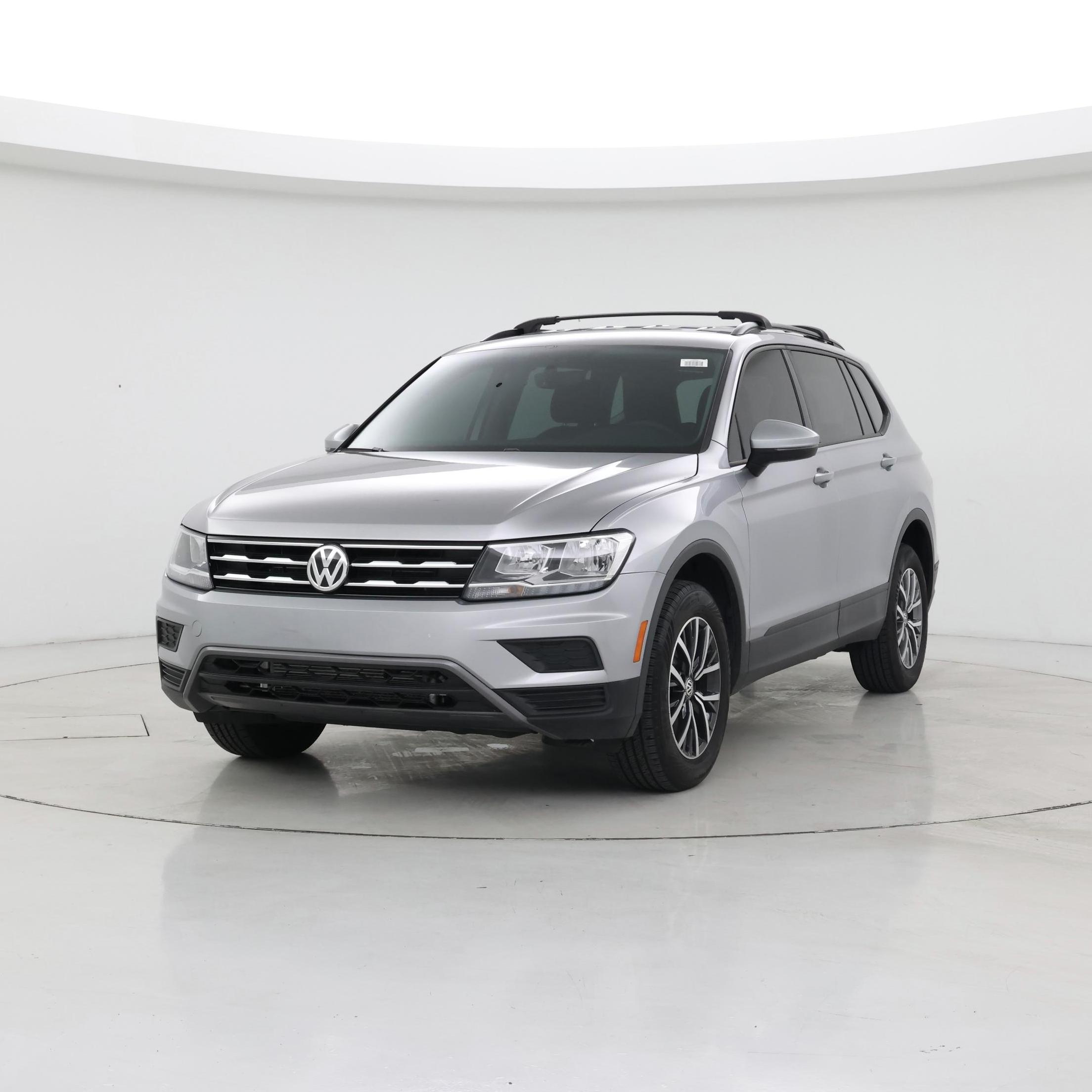 Thumbnail: 2021 Volkswagen Tiguan - 4