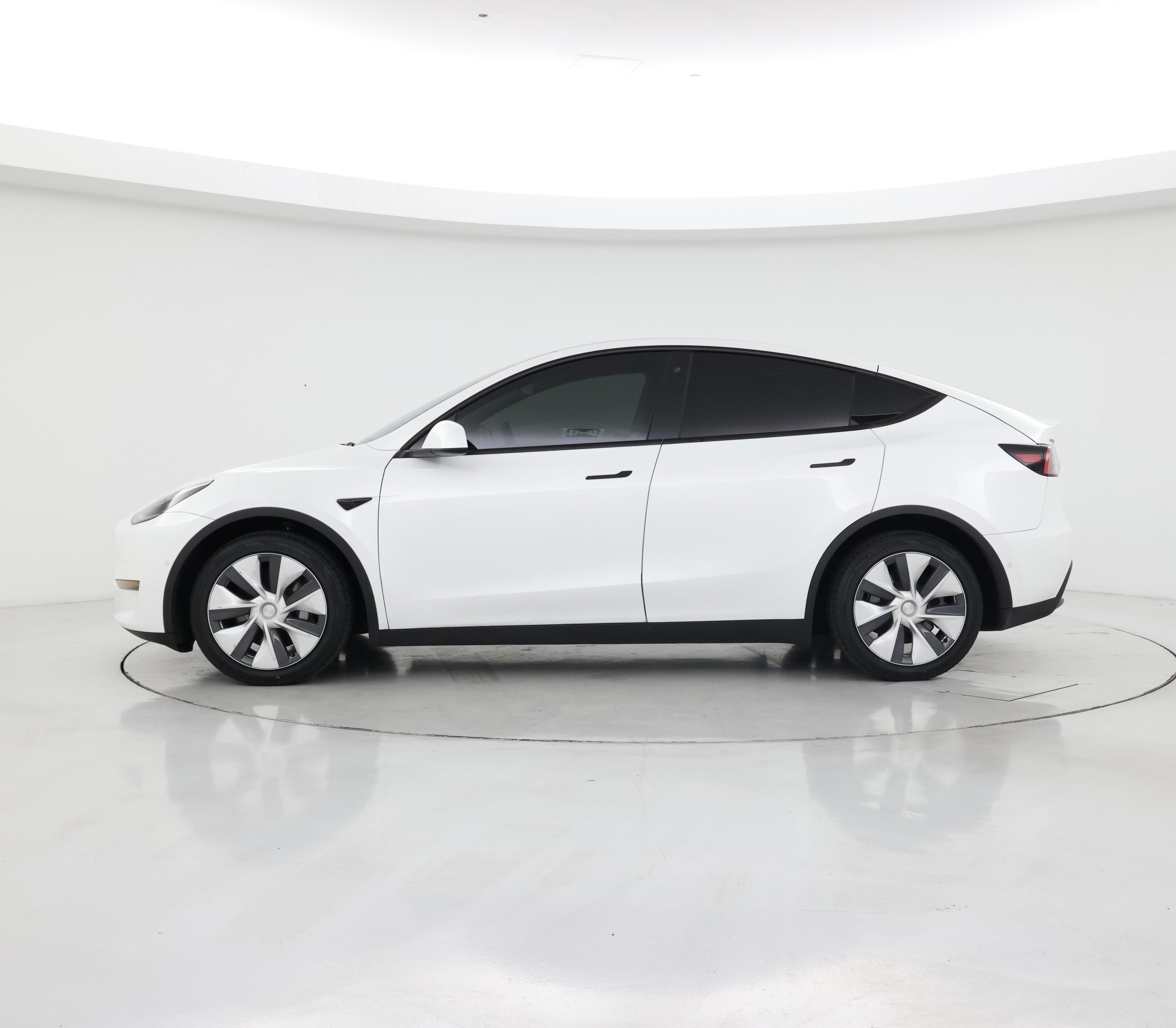 Thumbnail: 2020 Tesla Model Y - 3