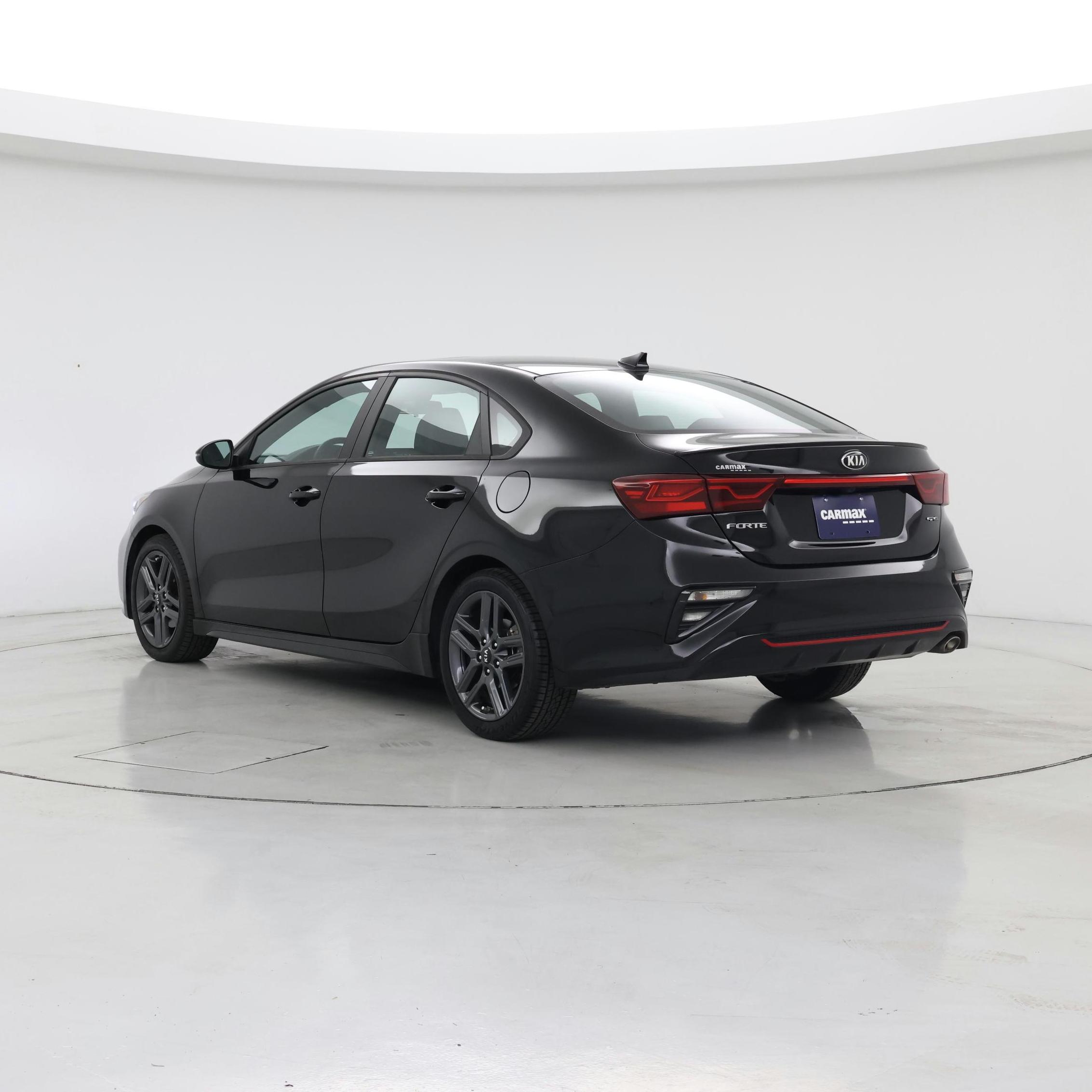 Thumbnail: 2021 Kia Forte - 2