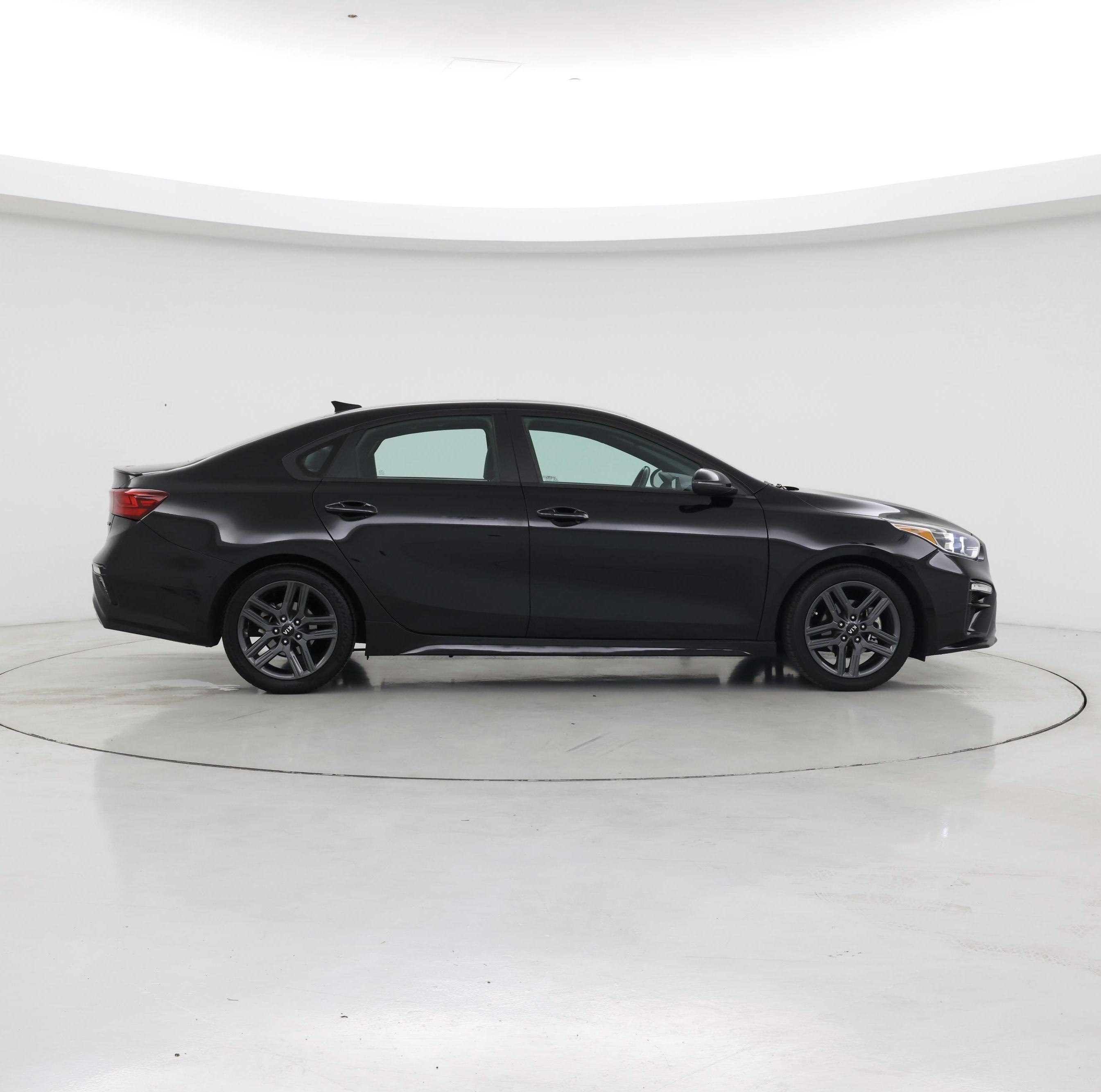 Thumbnail: 2021 Kia Forte - 7