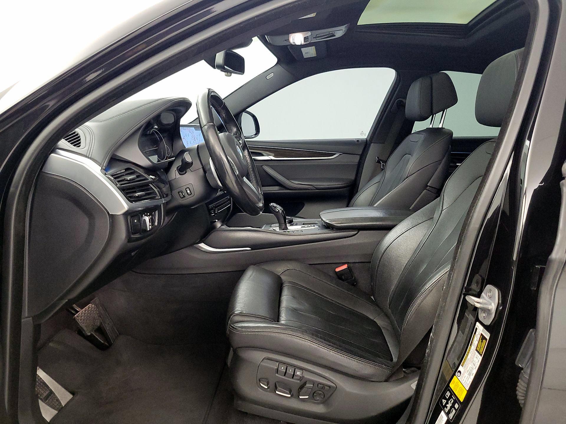 Thumbnail: 2019 BMW X6 - 11