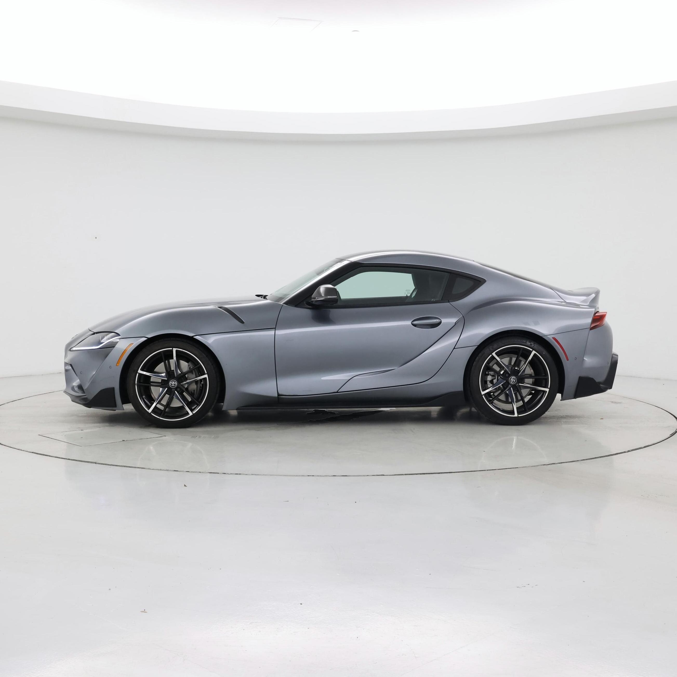 Thumbnail: 2021 Toyota Supra - 3