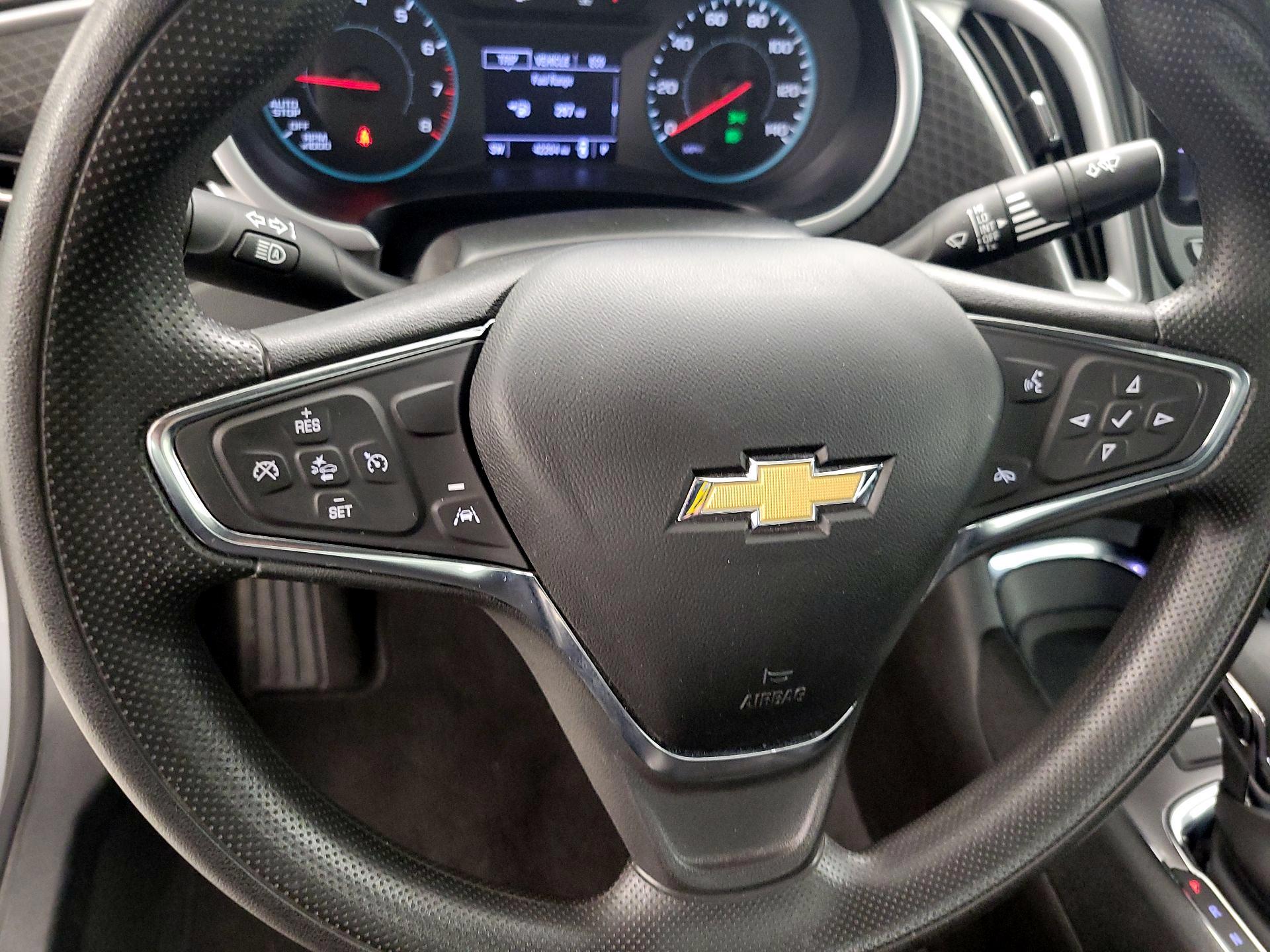 Thumbnail: 2023 Chevrolet Malibu - 10