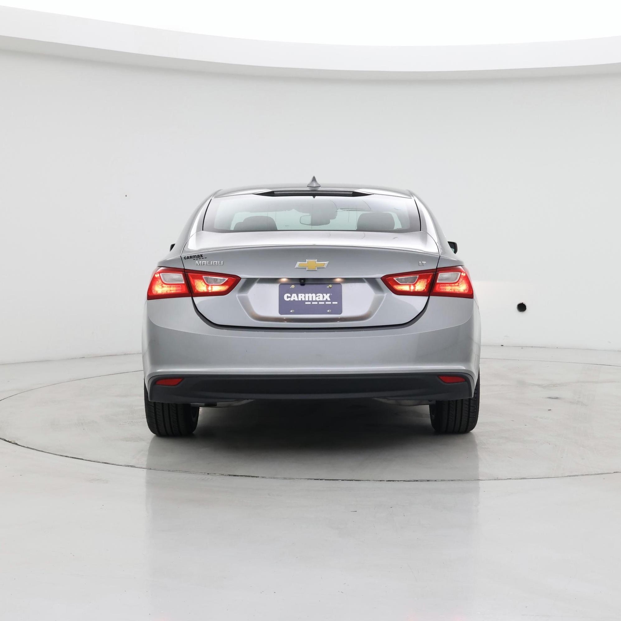 Thumbnail: 2023 Chevrolet Malibu - 6