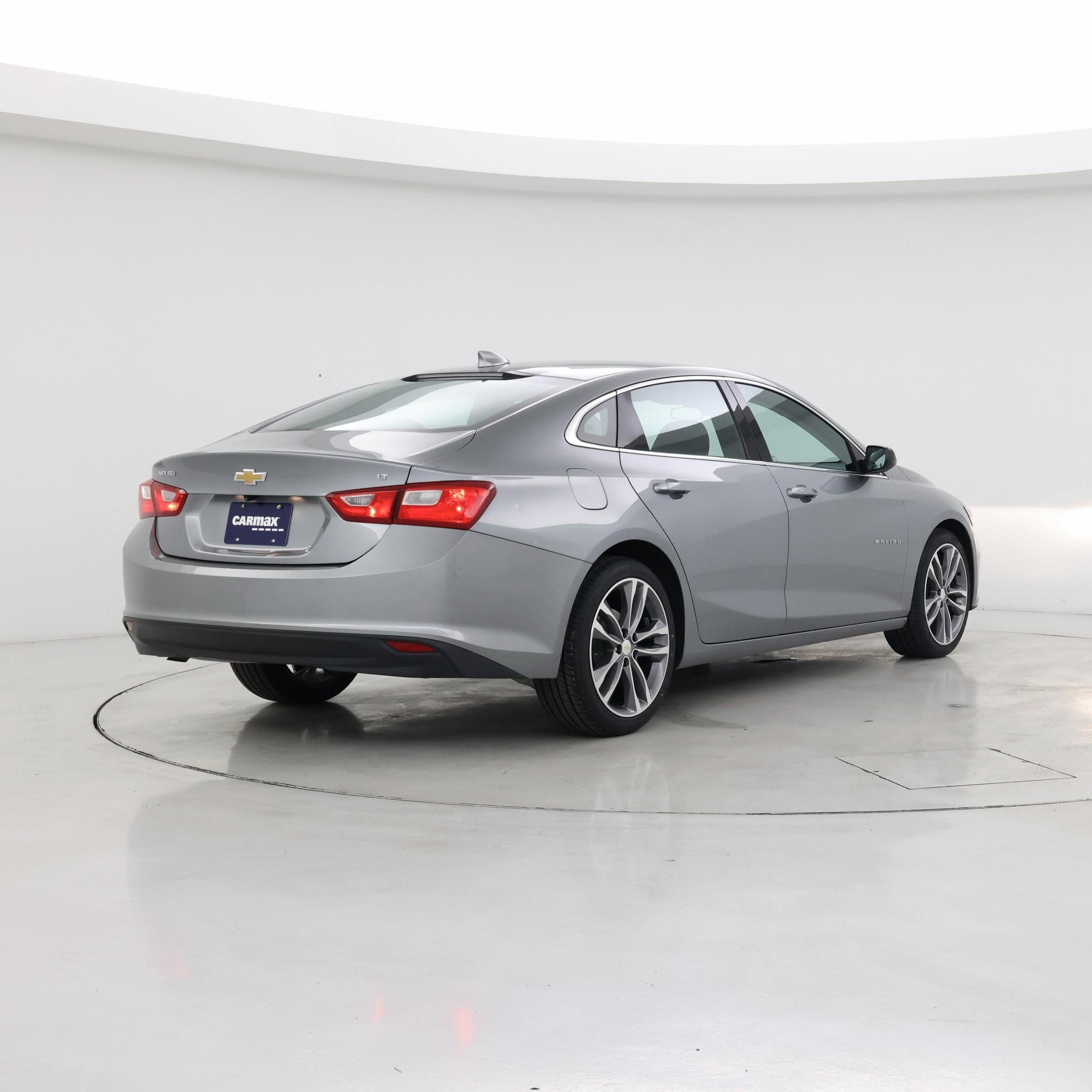 Thumbnail: 2023 Chevrolet Malibu - 8